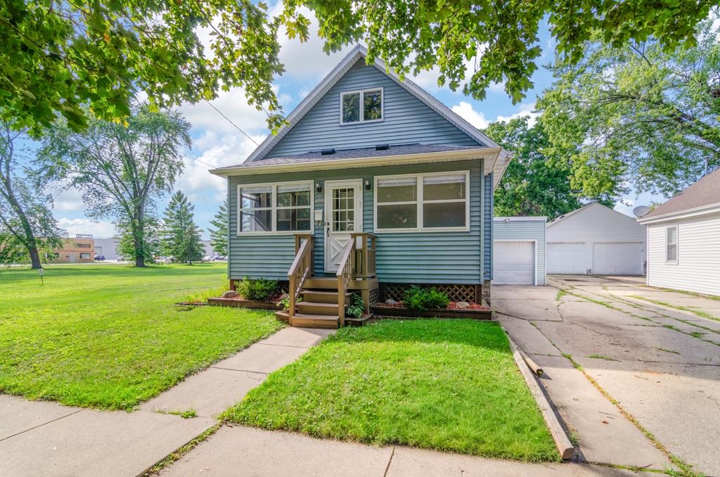 408 OAK Street Green Bay Wisconsin United States, for Sale, residential,  , Fireside Realty LLC
