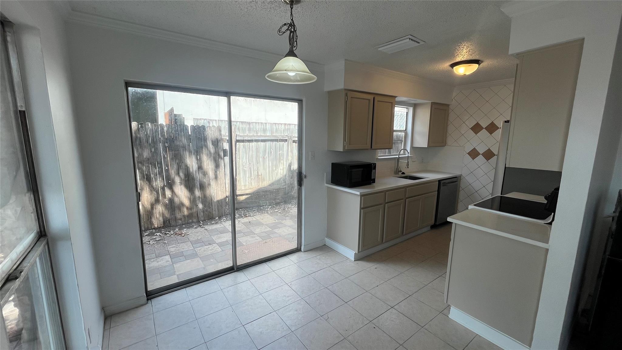 9515 Aberdeen WAY Austin Texas United States, for Rent, residential, Jessica Dodge, All City Real Estate, Ltd. Co.