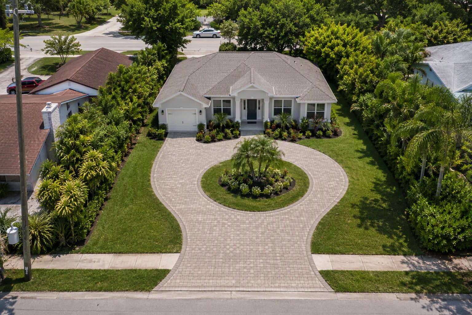 229 SW 4th Avenue Delray Beach Florida United States, for Sale, residential, Arlene   Toolsie  , Re/Max Direct