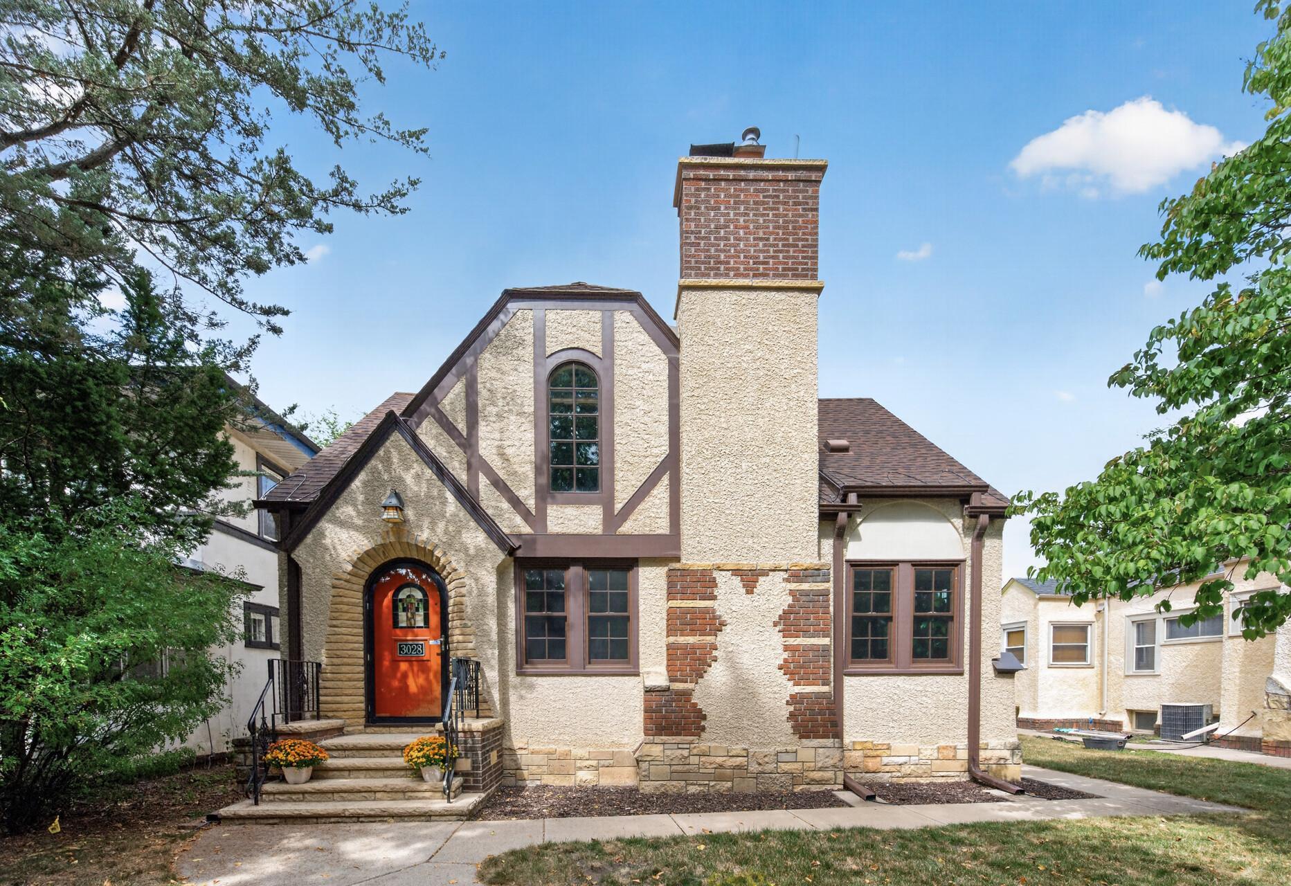 3028 E Minnehaha Parkway Minneapolis Minnesota United States, for Sale, residential,  , North Oaks Realty