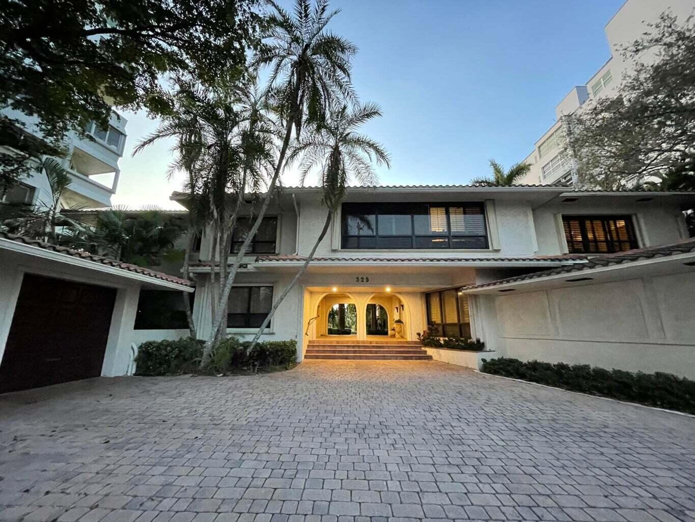 325 Sunset Drive APT A Fort Lauderdale Florida United States, for Rent, residential,  , RCA Realty Group