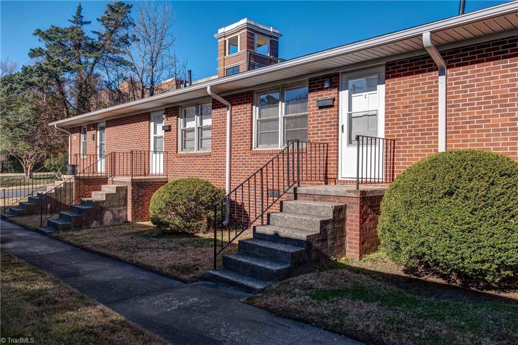 215 Mciver Street APT D Greensboro North Carolina United States, for Rent, residential,  , The Headley Group Realty
