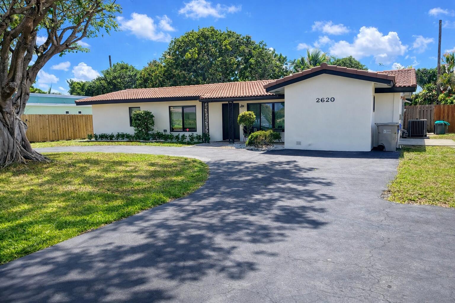 2620 NE 19TH Street Pompano Beach Florida United States, for Sale, residential, Gloria Reynolds, Incom Example Demo Office