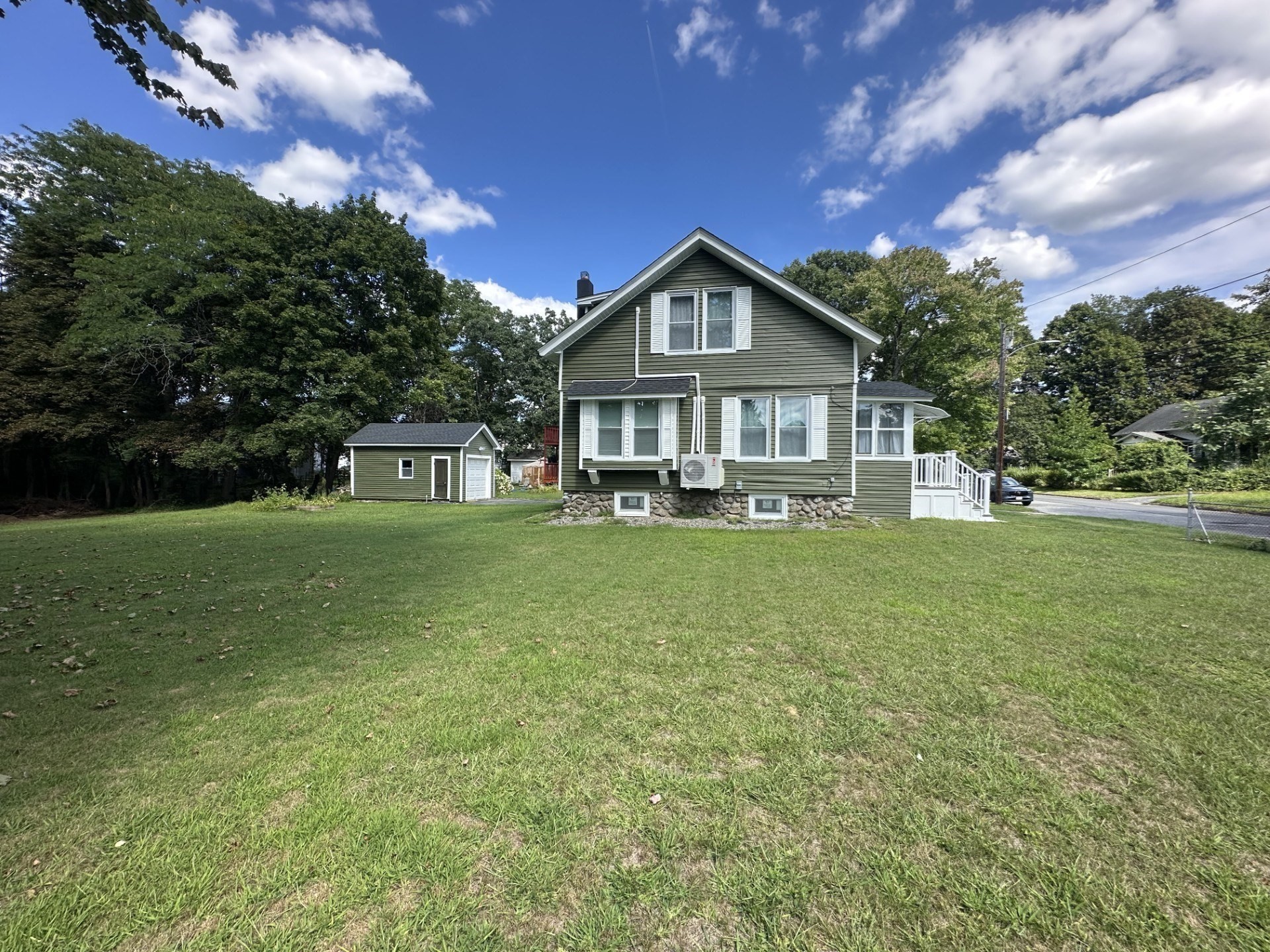 9 Idalla Ave Worcester Massachusetts United States, for Sale, residential, , HouZingo