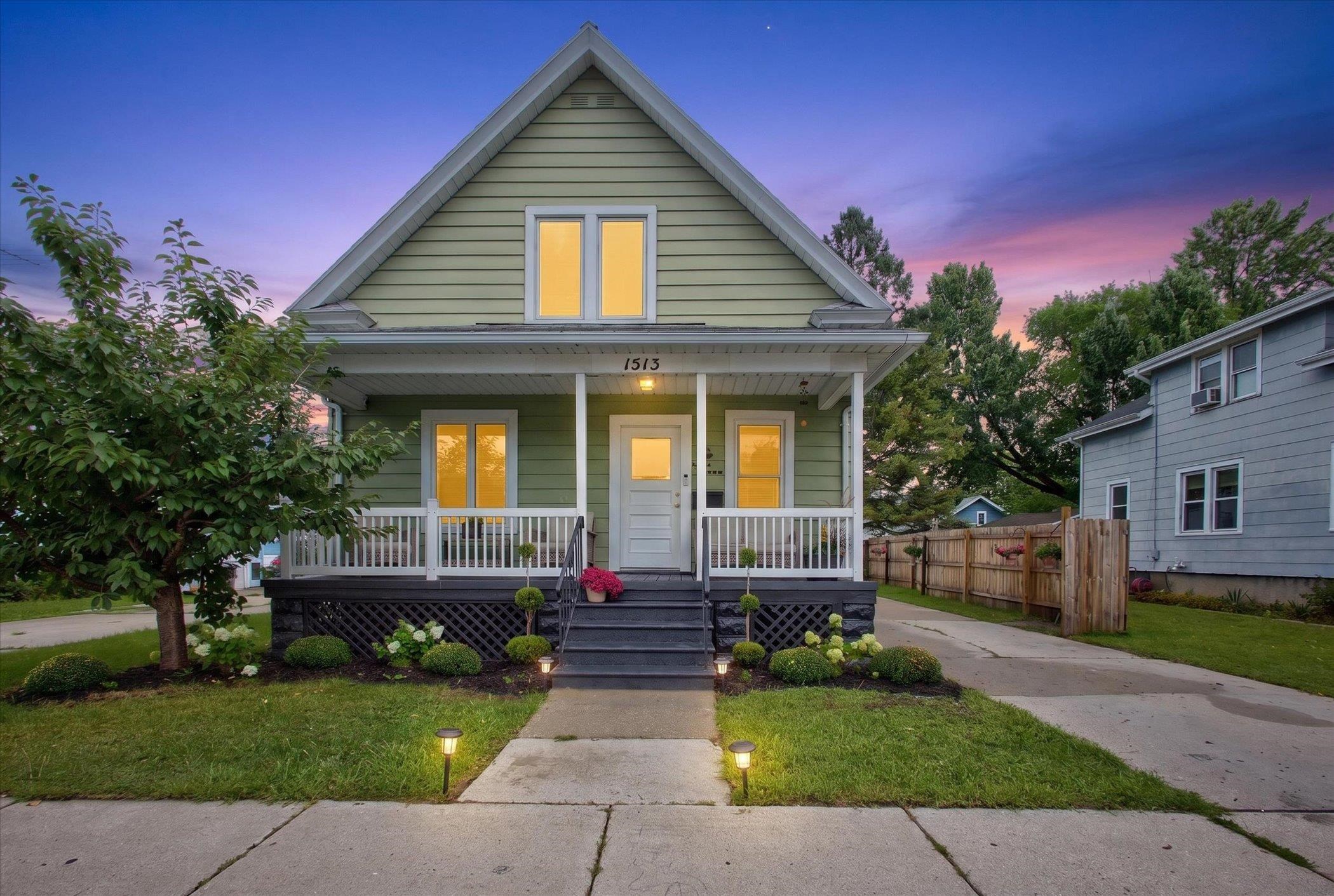 1513 MORROW Street Green Bay Wisconsin United States, for Sale, residential,  , Fireside Realty LLC