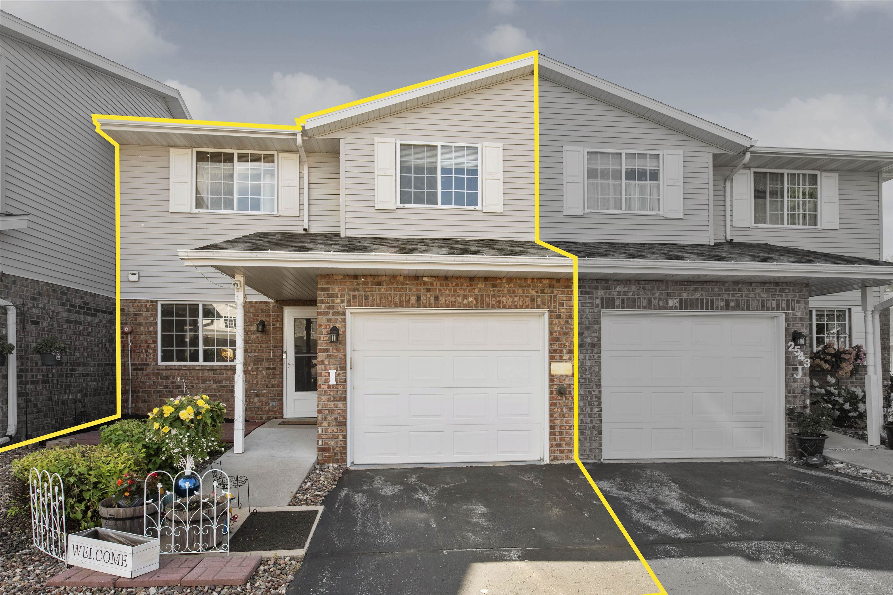 2543 TELLURIDE Trail APT I Green Bay Wisconsin United States, for Sale, residential,  , Fireside Realty LLC