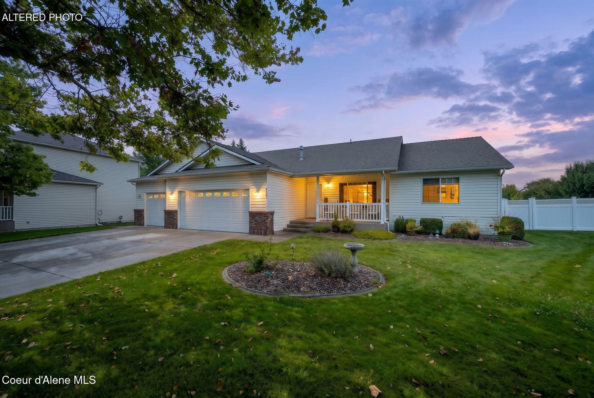 1960 N Palisades DR Post Falls Idaho United States, for Sale, residential, Jenna Wynand, Realty ONE Group Eclipse