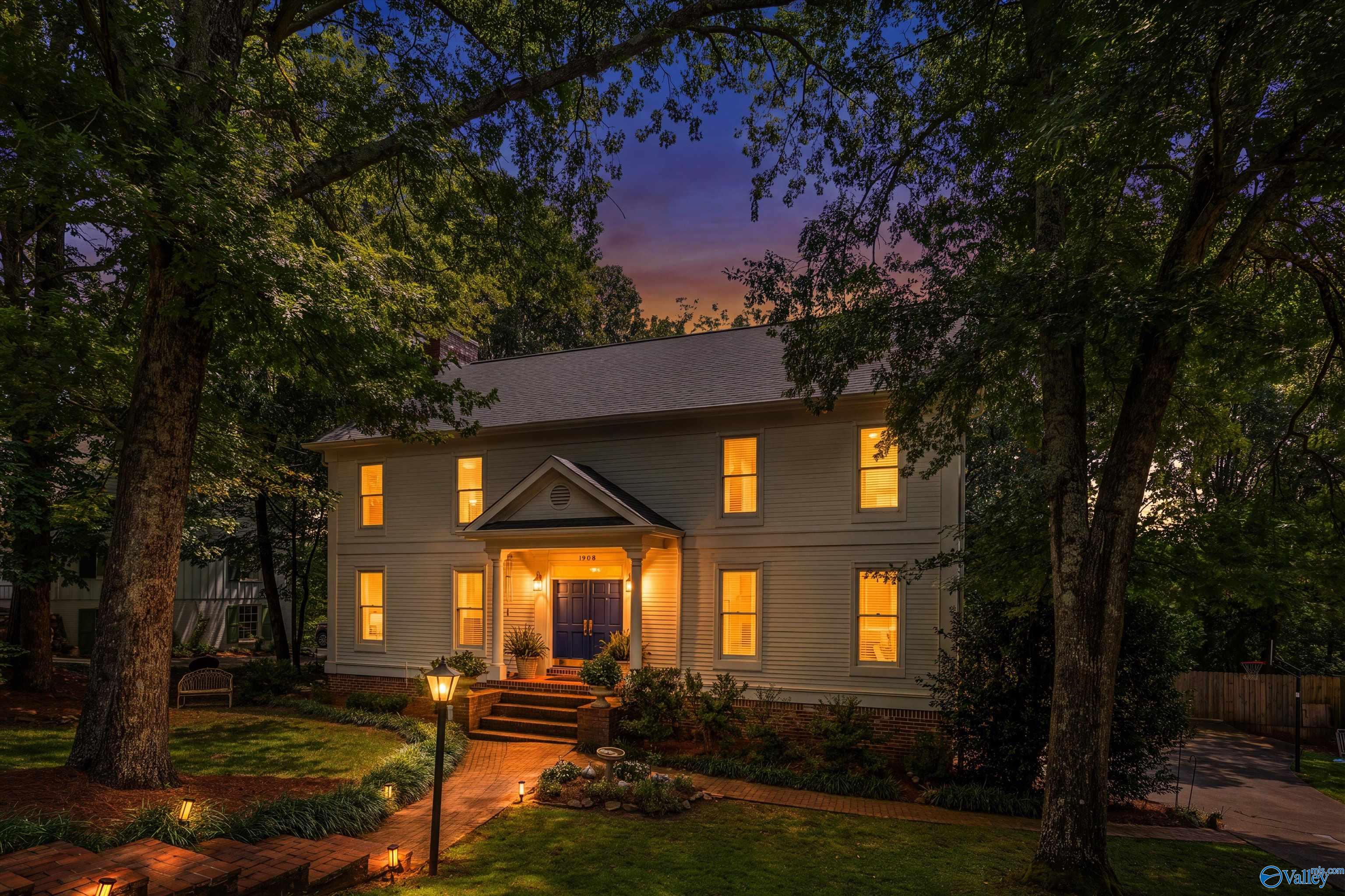 1908 Chippendale Drive Huntsville Alabama United States, for Sale, residential,  , Momentum Realty, LLC