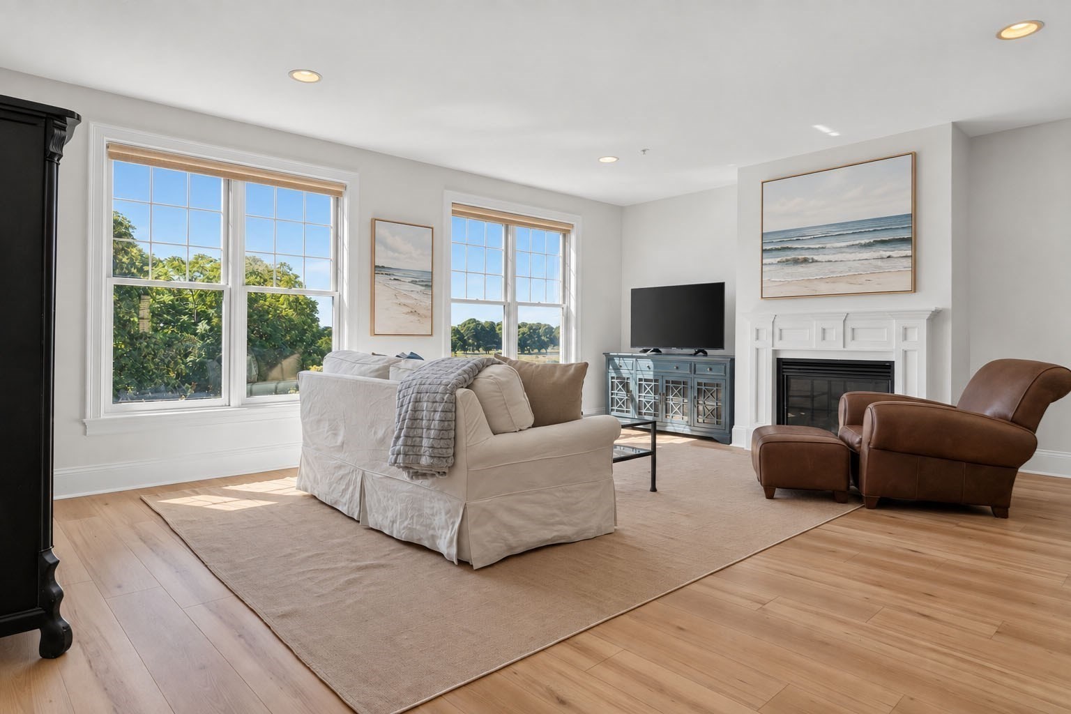 1306 Columbia Road  UNIT 4C Boston Massachusetts United States, for Sale, residential, Darcy Bento, South Boston  Realtor Bento Real Estate Group, Bento Real Estate Group, Inc.
