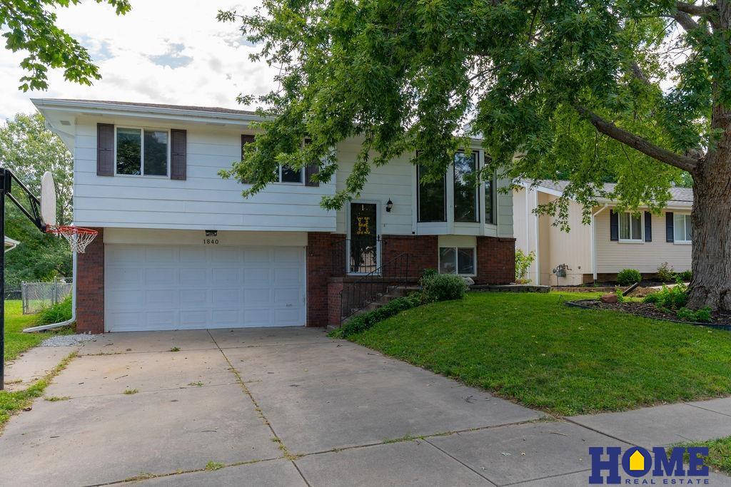 1840 SW 22nd Street Lincoln Nebraska United States, for Sale, residential,  , Wolf Professional Realty PC