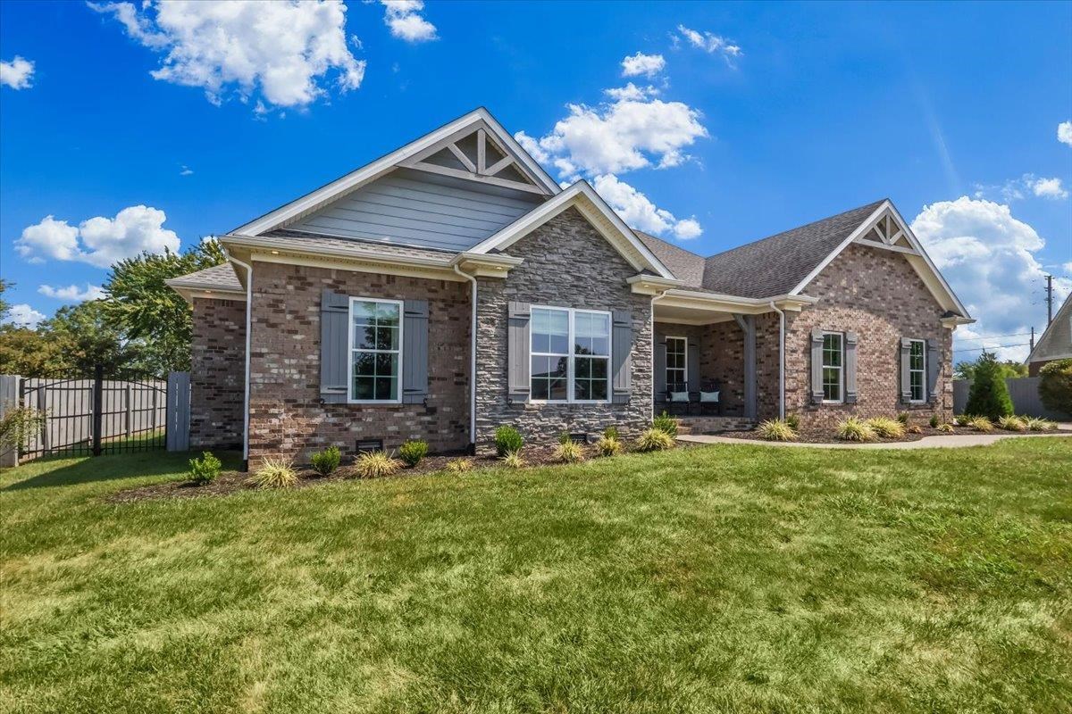 483 Leonatus Court Bowling Green Kentucky United States, for Sale, residential, Adam Hanes, LPT Realty
