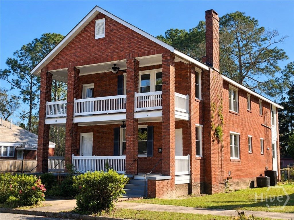 19 W W 50th Street Savannah Georgia United States, for Sale, commercial,  , Savannah Living Real Estate
