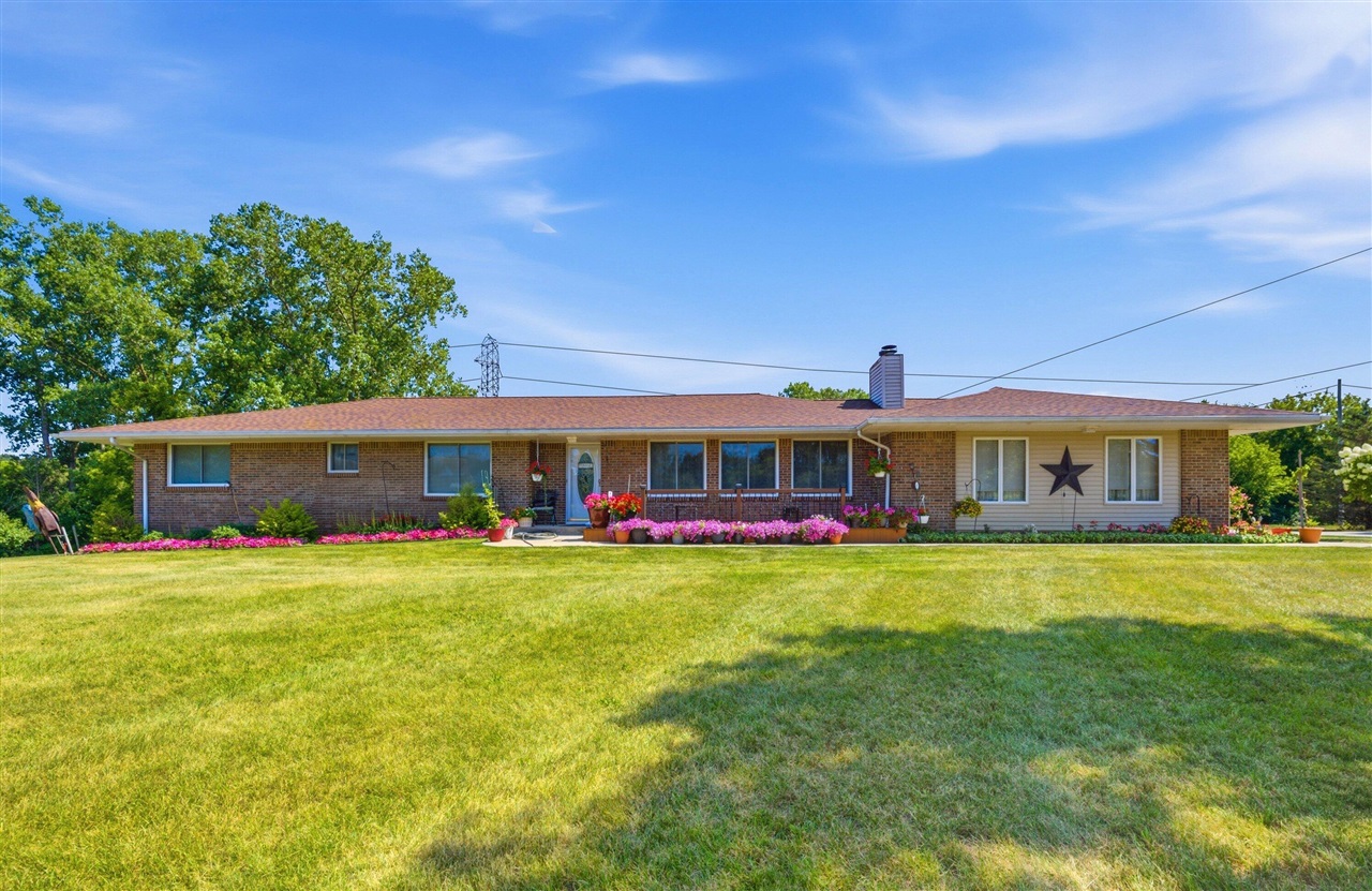 18275 Garvey Road Chelsea Michigan United States, for Sale, residential, Demo Agent, InCom Real Estate - New Demo Office