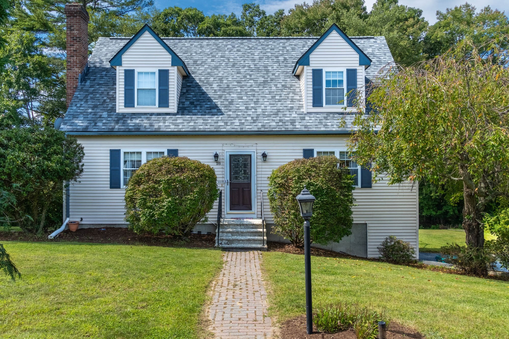 18 Clarence Dr Oxford Massachusetts United States, for Sale, residential, Demo Agent, InCom Real Estate - New Demo Office