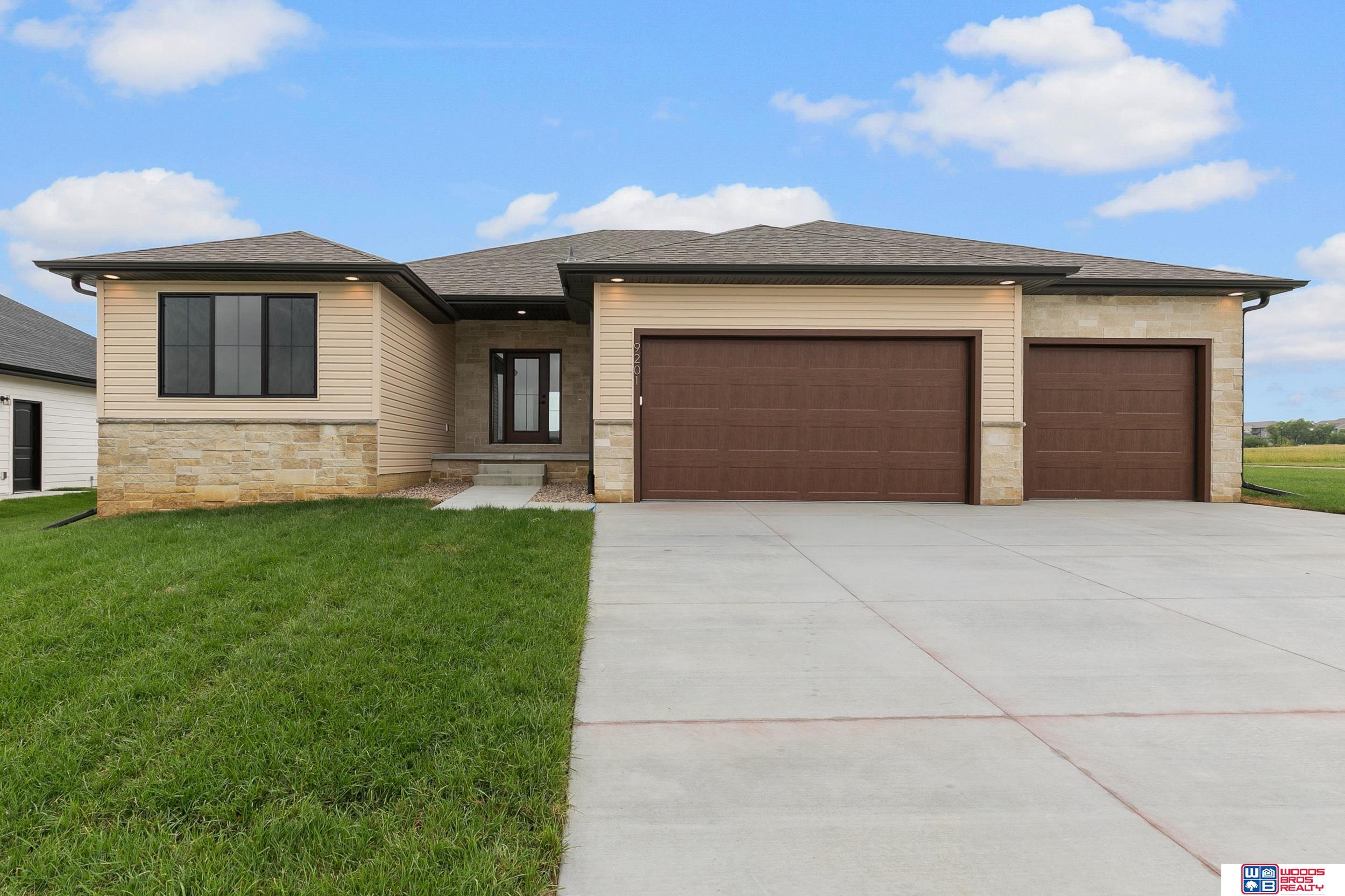 9201 Castle Pine Drive Lincoln Nebraska United States, for Sale, residential,  , Wolf Professional Realty PC
