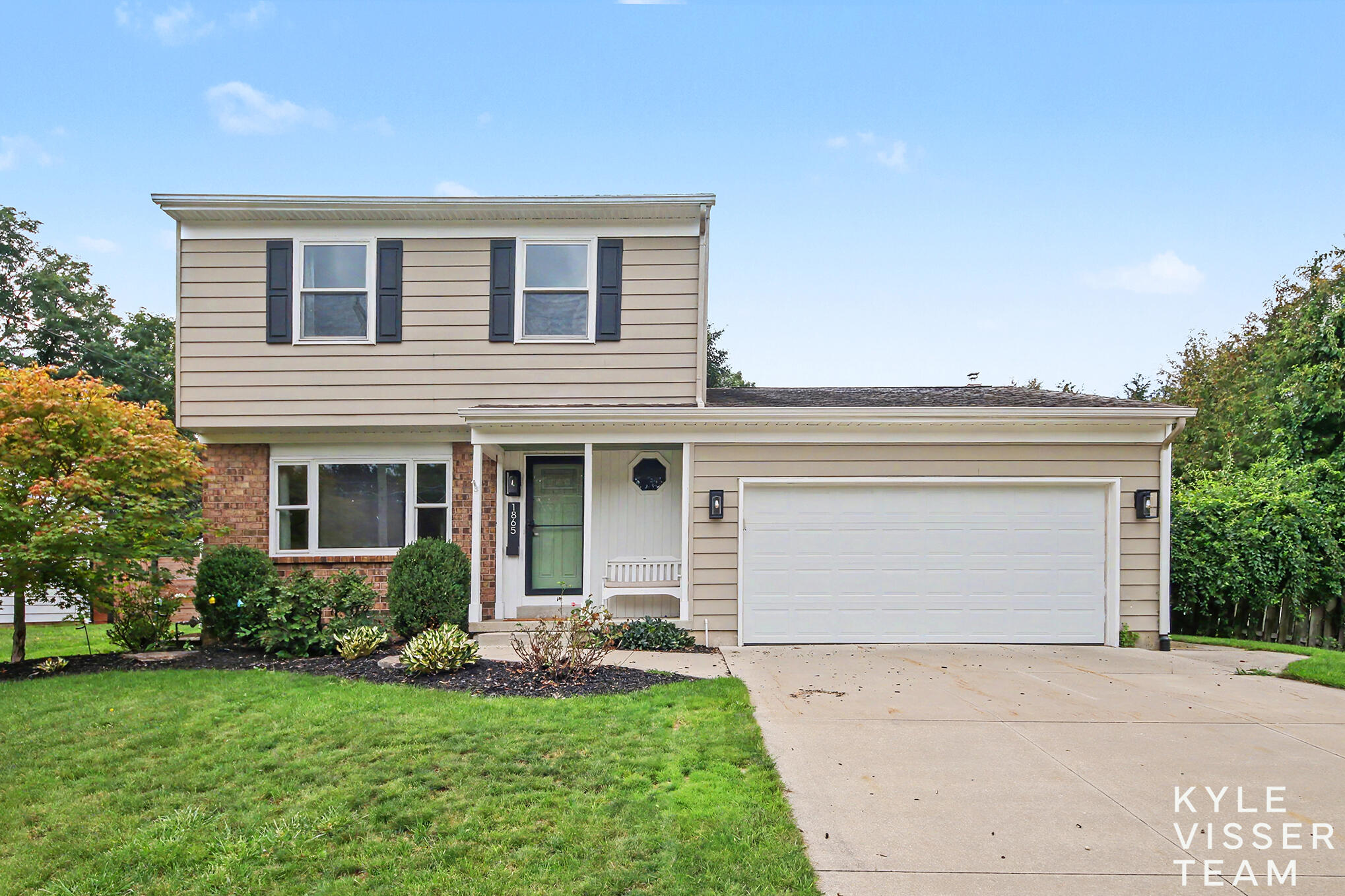 1865 Ridgemoor Drive Grand Rapids Michigan United States, for Sale, residential,  , RW Daniels Realty
