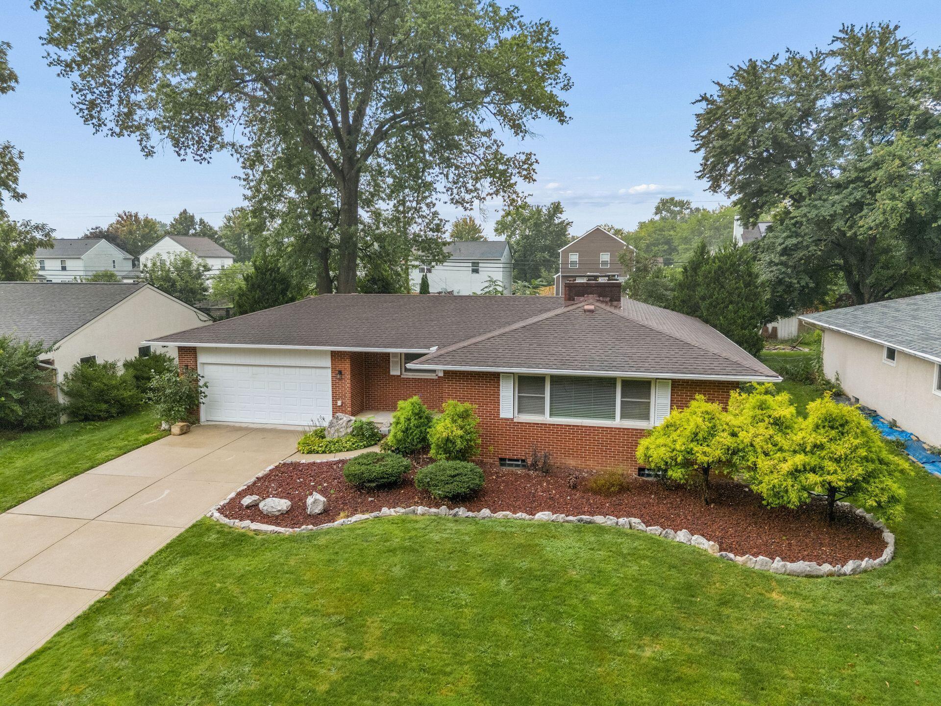 2801 Maplewood Drive Columbus Ohio United States, for Sale, residential,  , The Hessenauer Corporation