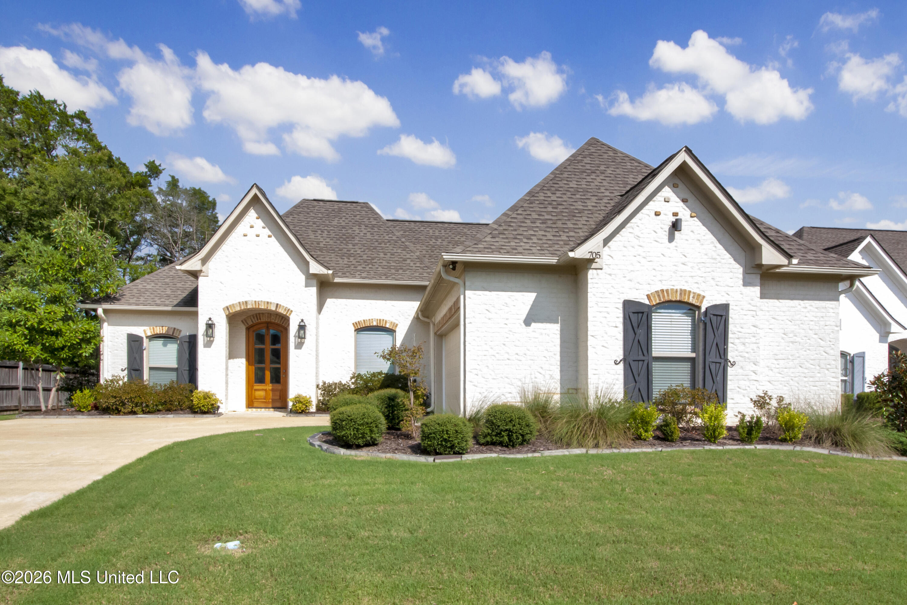 705 Glenwild Drive Canton Mississippi United States, for Sale, residential, Jessica McLaurin, Rezults Realty, LLC