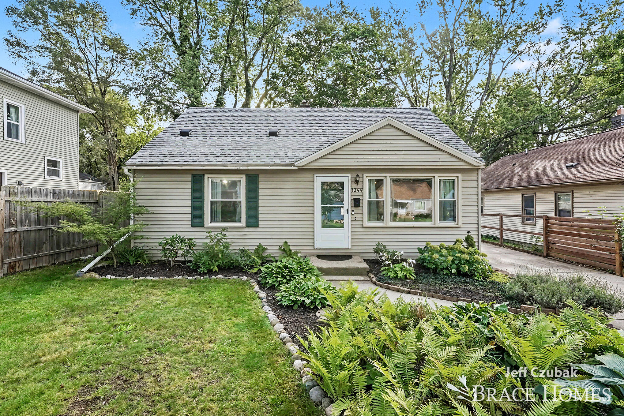 1344 Mayfield Avenue Grand Rapids Michigan United States, for Sale, residential,  , RW Daniels Realty