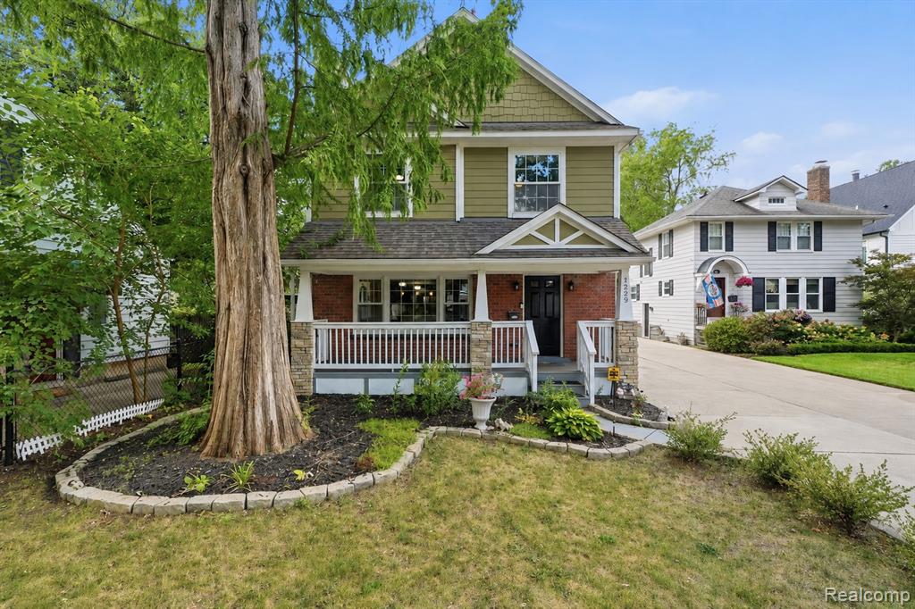1223 Greenleaf Drive Royal Oak Michigan United States, for Sale, residential,  , InCom Real Estate - New Demo Office