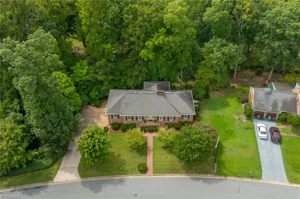 927 Kingston Drive High Point North Carolina United States, for Sale, residential, J.C. Grose, Triad Home and Land Co.