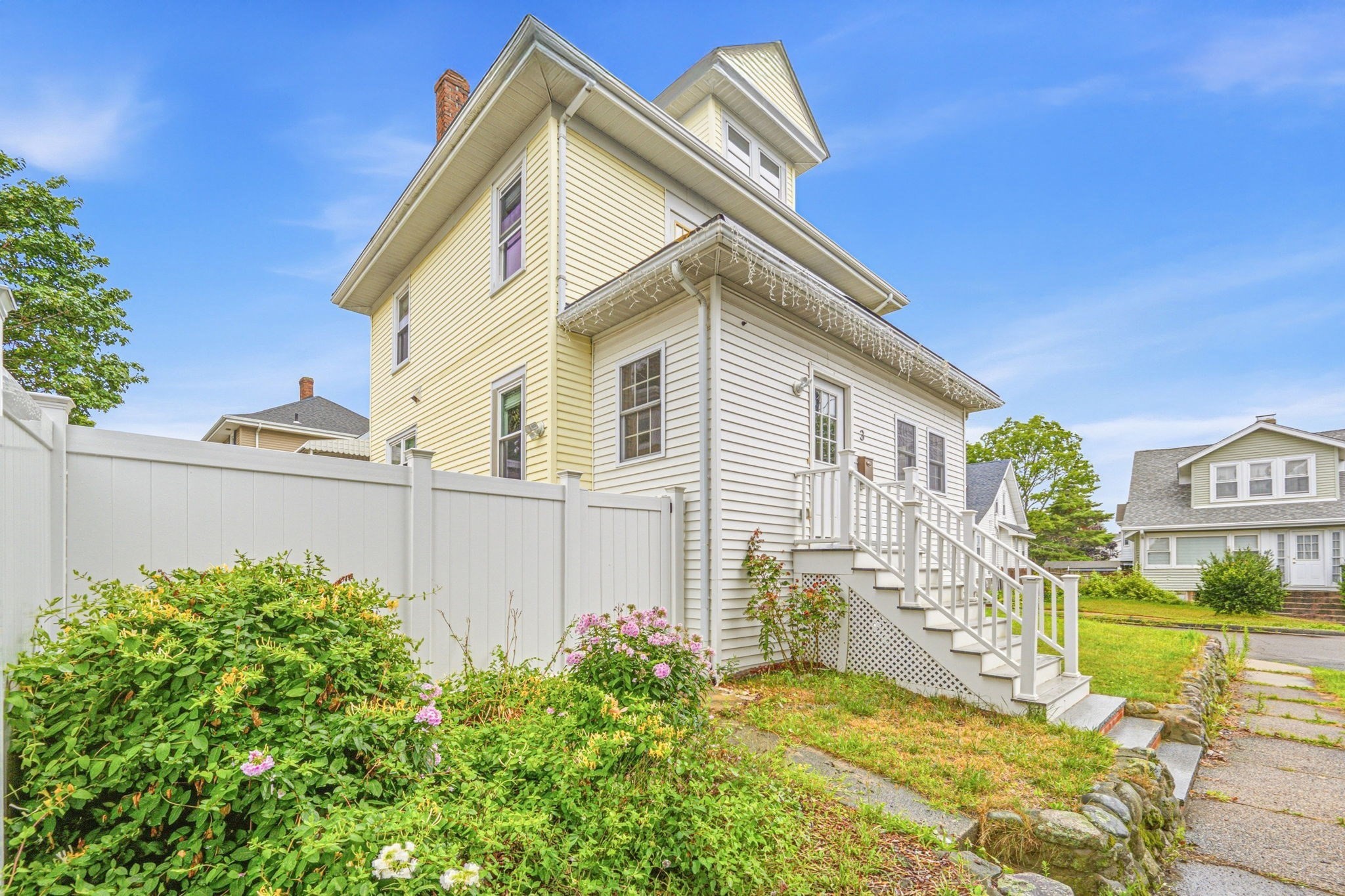 3 Florence Quincy Massachusetts United States, for Sale, residential,  , InCom Real Estate - New Demo Office