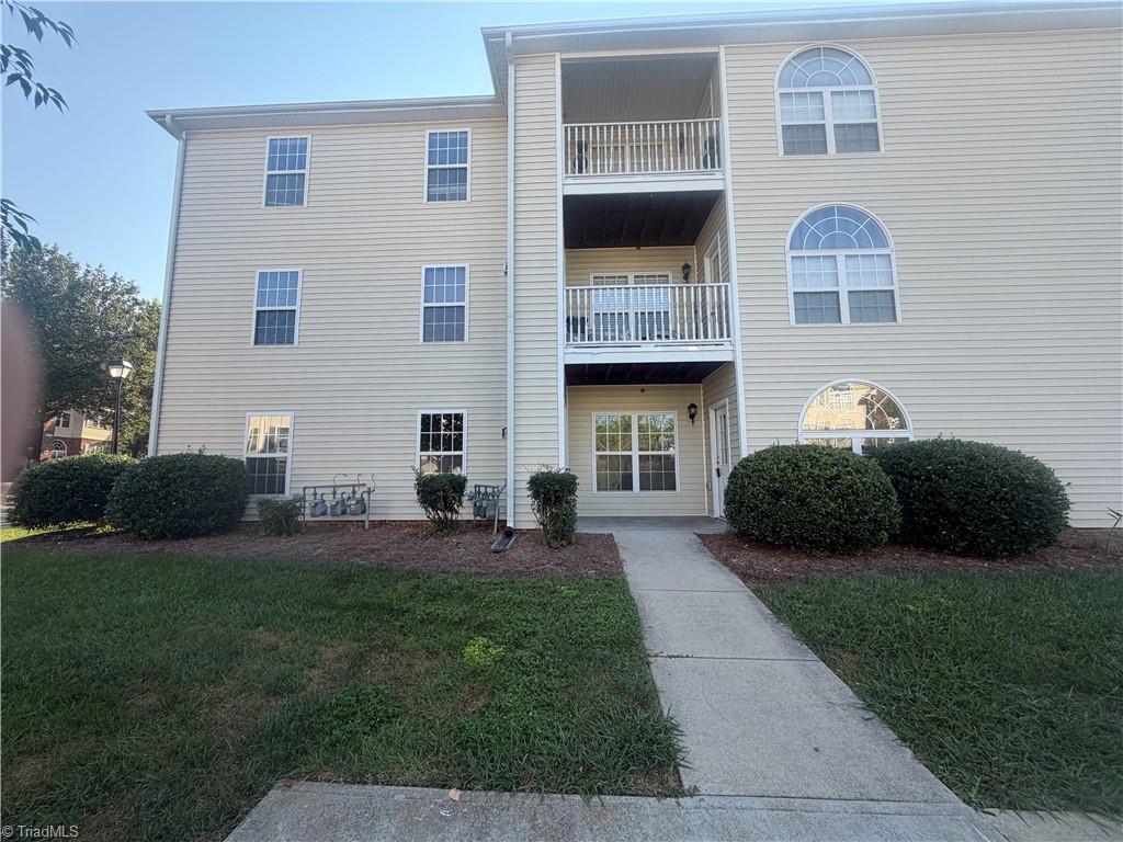 3721 Morris Farm Drive APT 1C Greensboro North Carolina United States, for Sale, residential,  , The Headley Group Realty