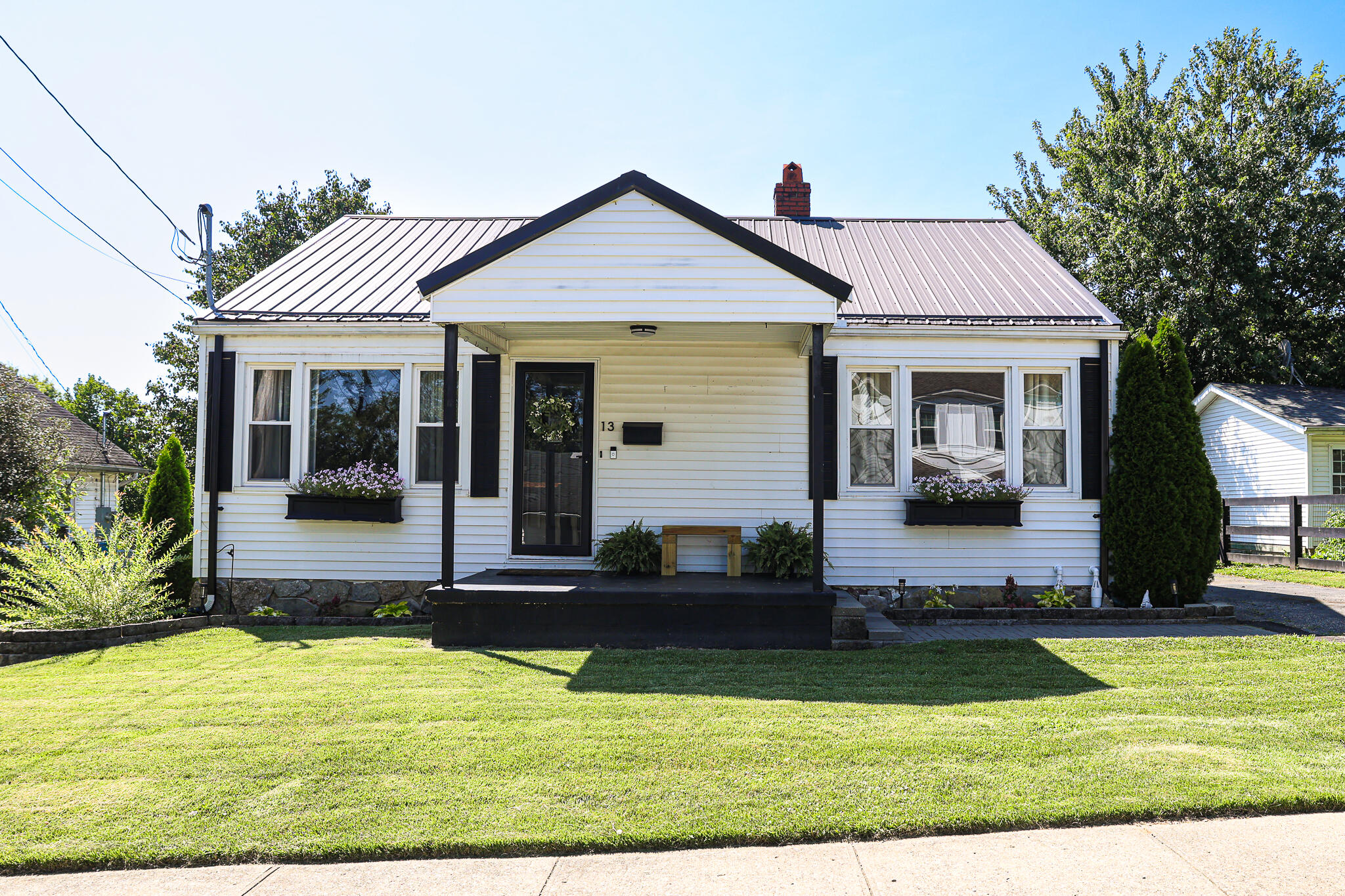 13 Summit Avenue Williamstown Kentucky United States, for Sale, residential,  , Hand In Hand Realty