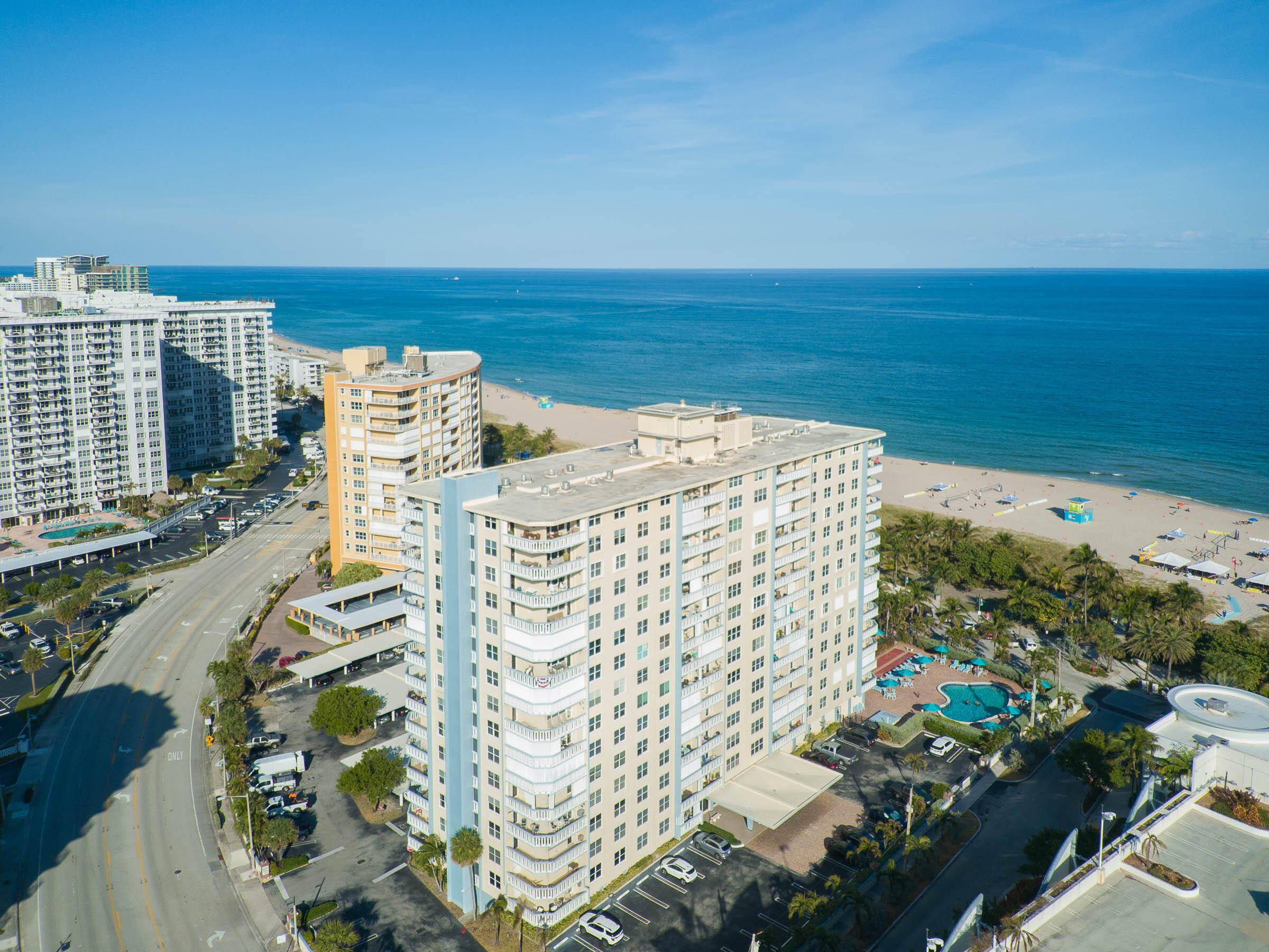 305 N POMPANO BEACH Boulevard APT PH05 Pompano Beach Florida United States, for Rent, residential, Natasha Zoric, LoKation Real Estate Brokerage*