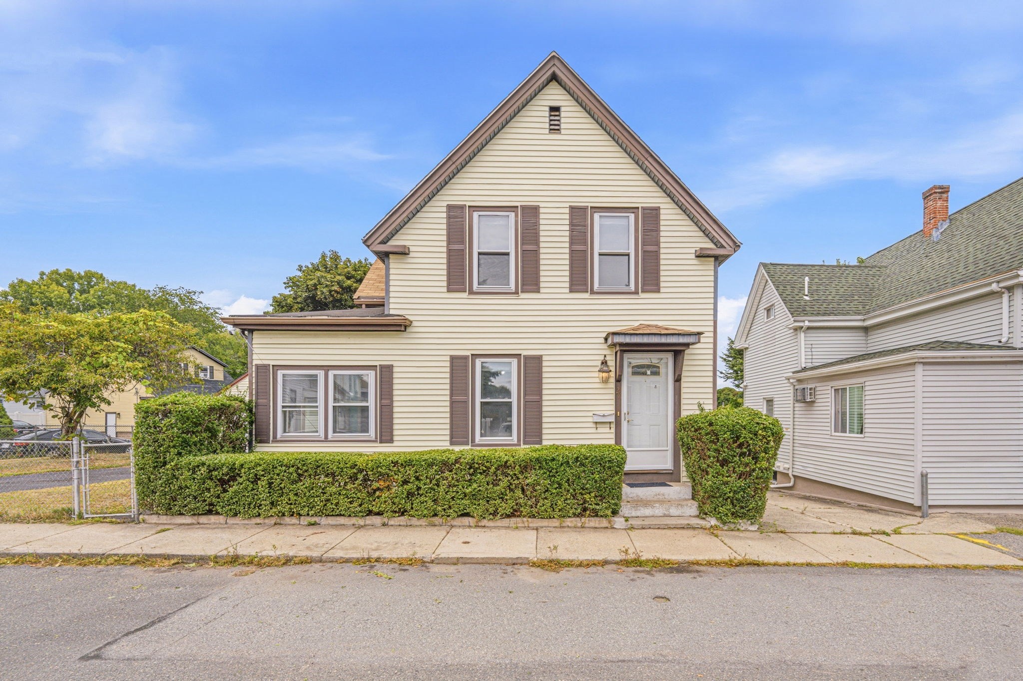 27 Houston Pl Lynn Massachusetts United States, for Sale, residential,  , CITIPOINT REALTY SERVICES, LLC