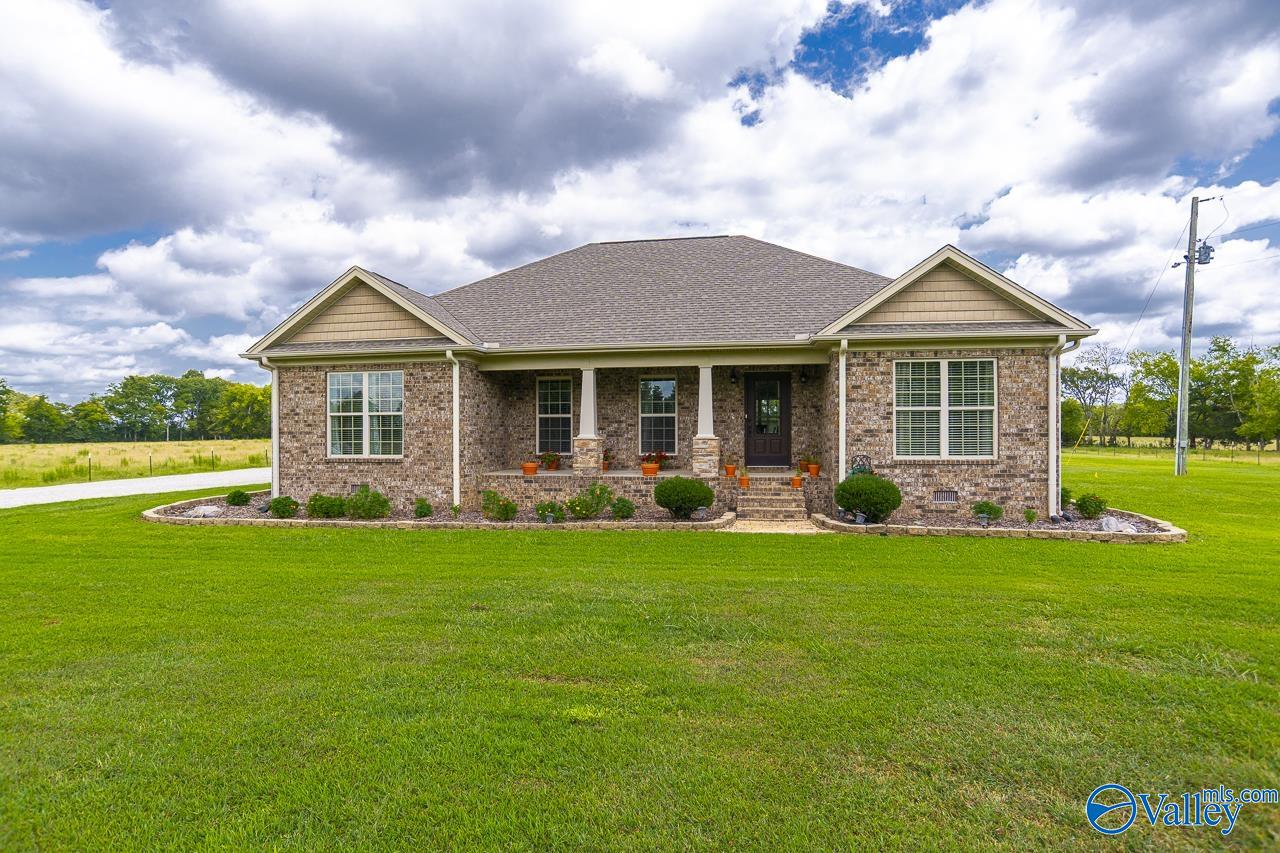 2108 County Road 55 Moulton Alabama United States, for Sale, residential, Rick Roland, A Better Choice Realty
