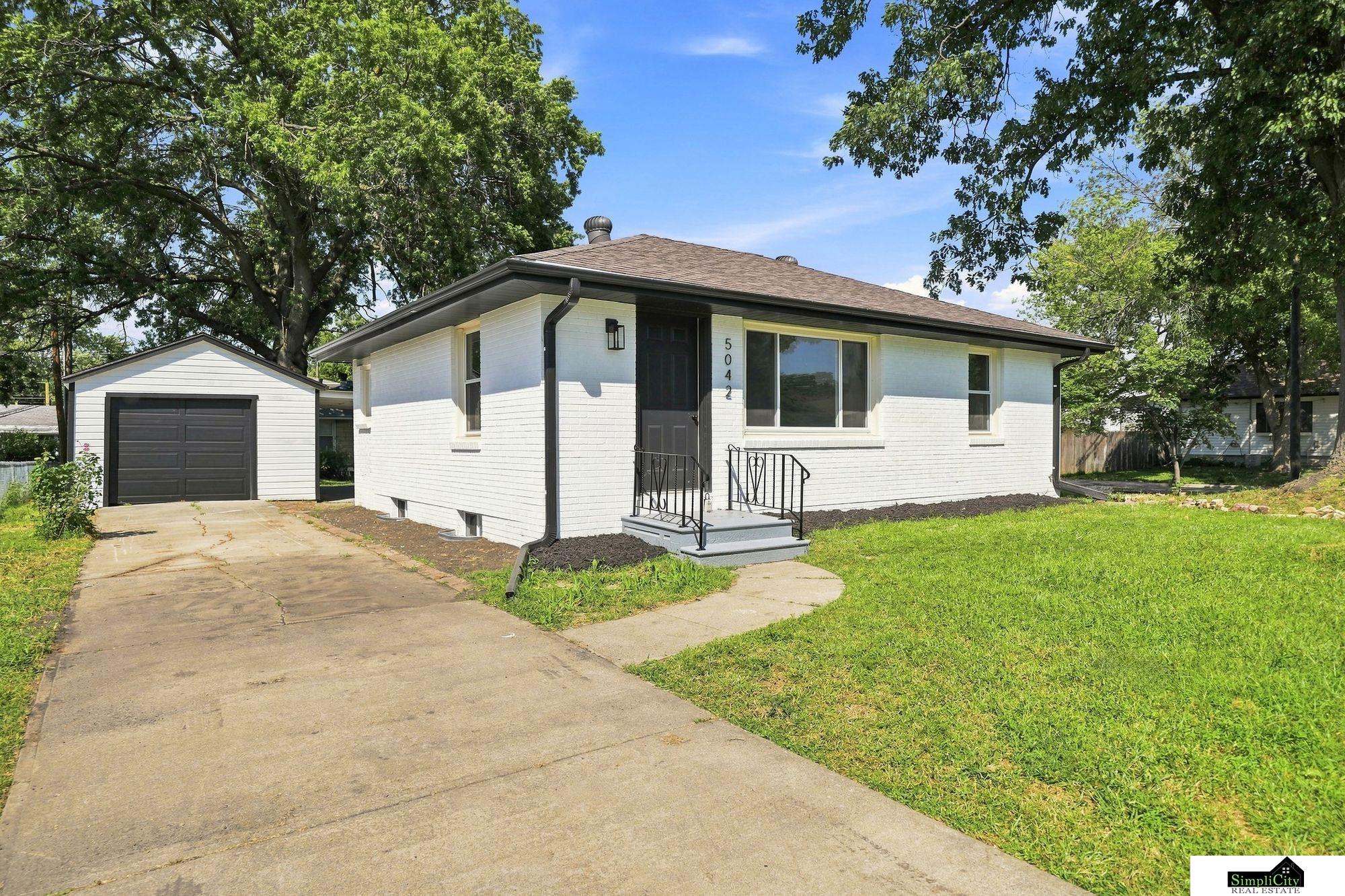 5042 Holdrege Street Lincoln Nebraska United States, for Sale, residential,  , Wolf Professional Realty PC