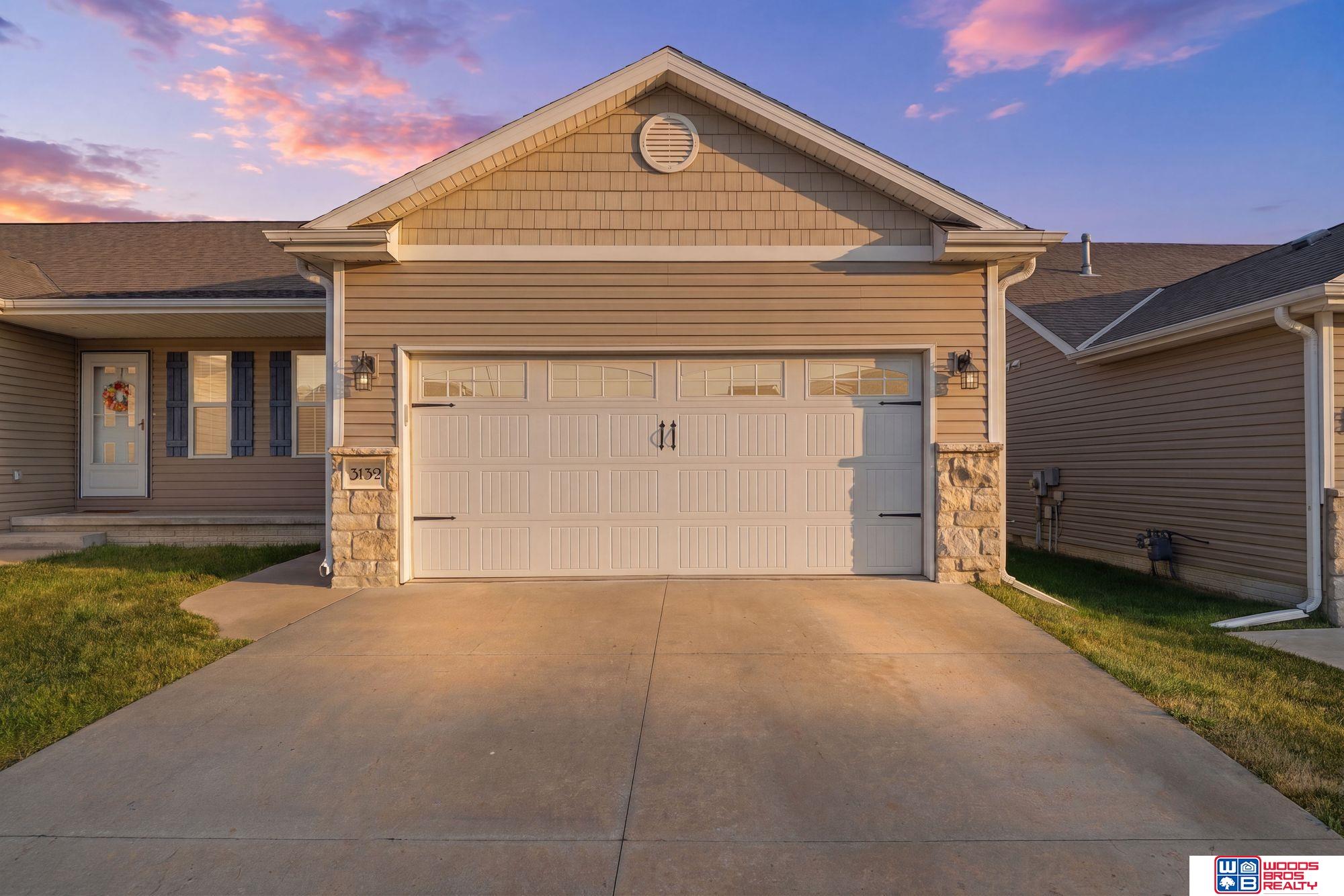3132 King Ridge Boulevard Lincoln Nebraska United States, for Sale, residential,  , Wolf Professional Realty PC