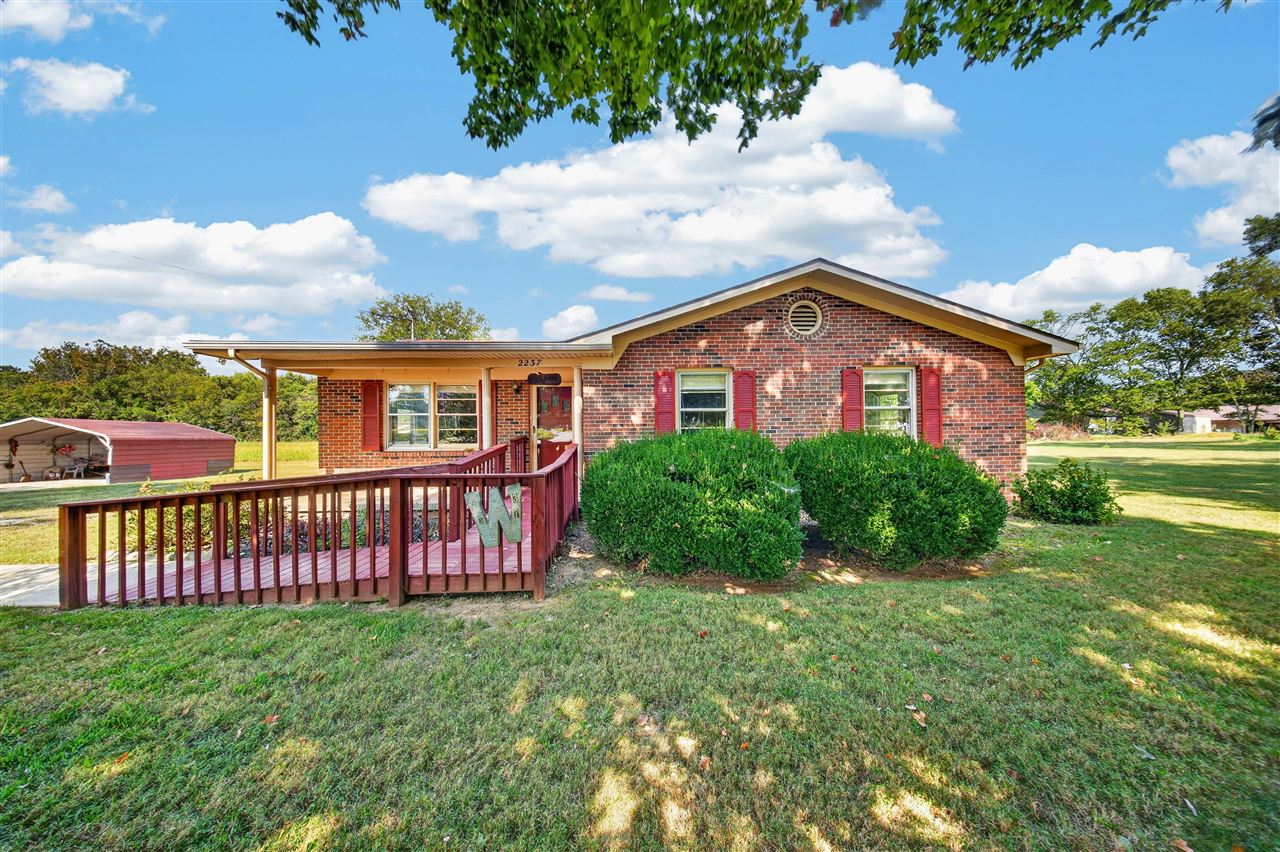 2237 Morgantown Road Russellville Kentucky United States, for Sale, residential, Adam Hanes, LPT Realty
