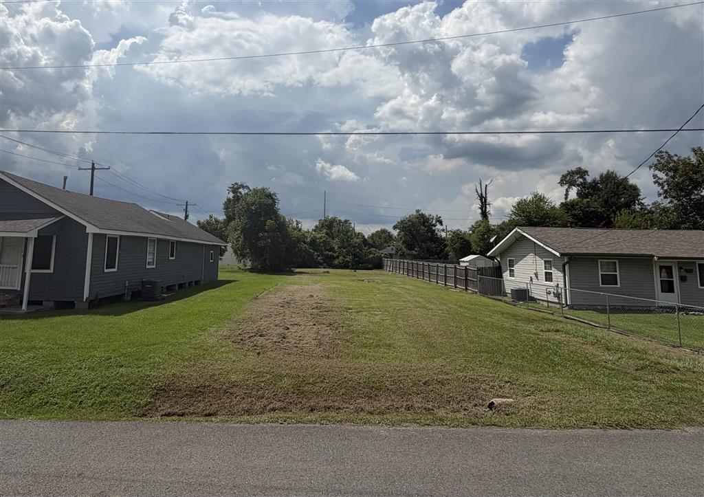 Lyons Street Lake Charles Louisiana United States, for Sale, residential, Mural Cormie, CENTURY 21 Bono Realty