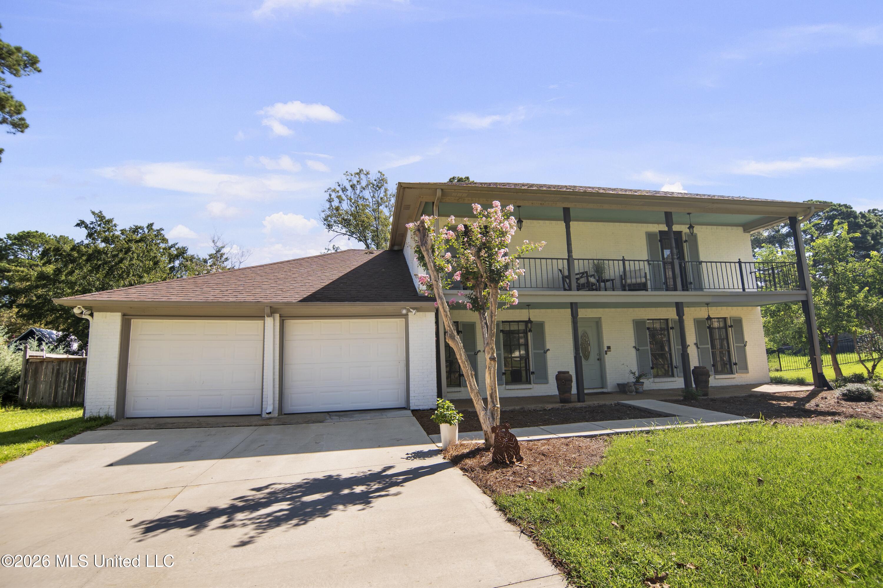 110 Stonington Court Brandon Mississippi United States, for Sale, residential, Jessica McLaurin, Rezults Realty, LLC