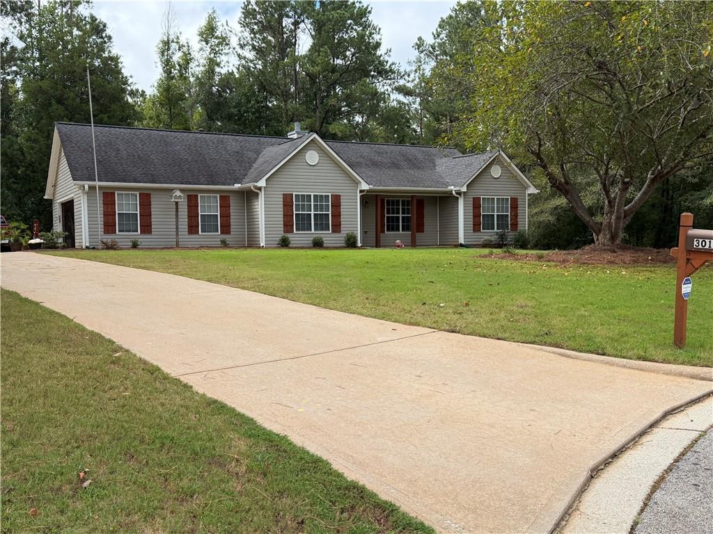 301 Wolf Creek Place Locust Grove Georgia United States, for Sale, residential, Keely George, Maximum One Greater Atlanta Realtors