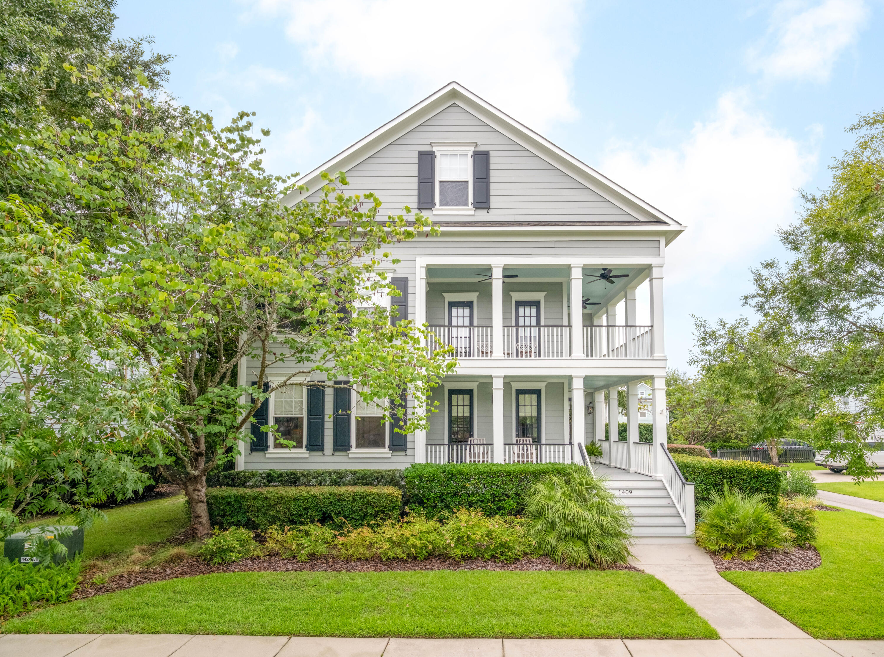 1409 Hooper Street Charleston South Carolina United States, Sale Pending, residential, Bobbie  Rose, Keller Williams Realty Charleston/West Ashley