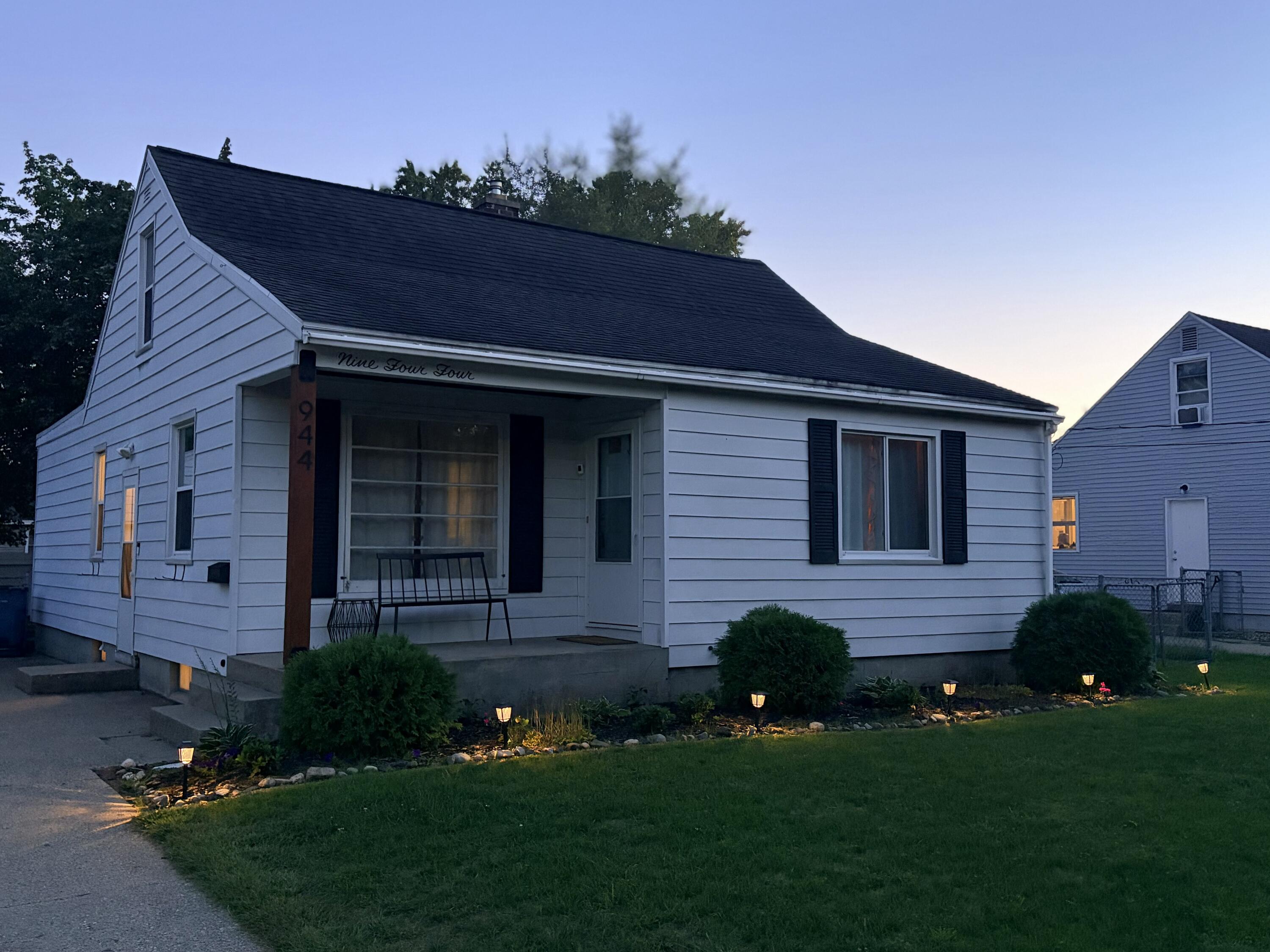 944 Kentfield Street Wyoming Michigan United States, for Sale, residential,  , RW Daniels Realty