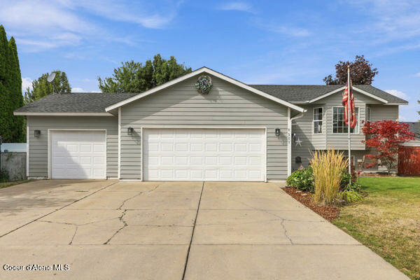 8509 N Maple ST Hayden Idaho United States, for Sale, residential, Jenna Wynand, Realty ONE Group Eclipse