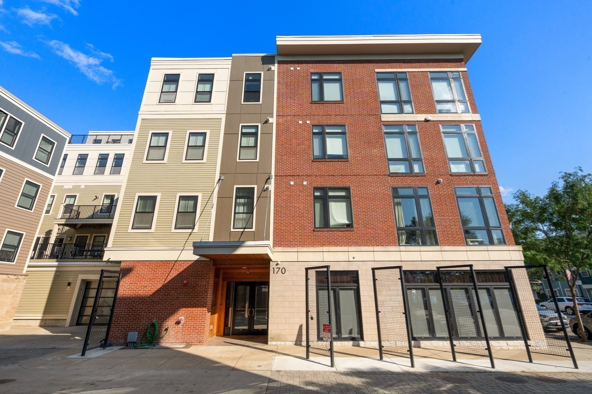 170 W Broadway  UNIT 411 Boston Massachusetts United States, for Sale, residential, Darcy Bento, South Boston  Realtor Bento Real Estate Group, Bento Real Estate Group, Inc.