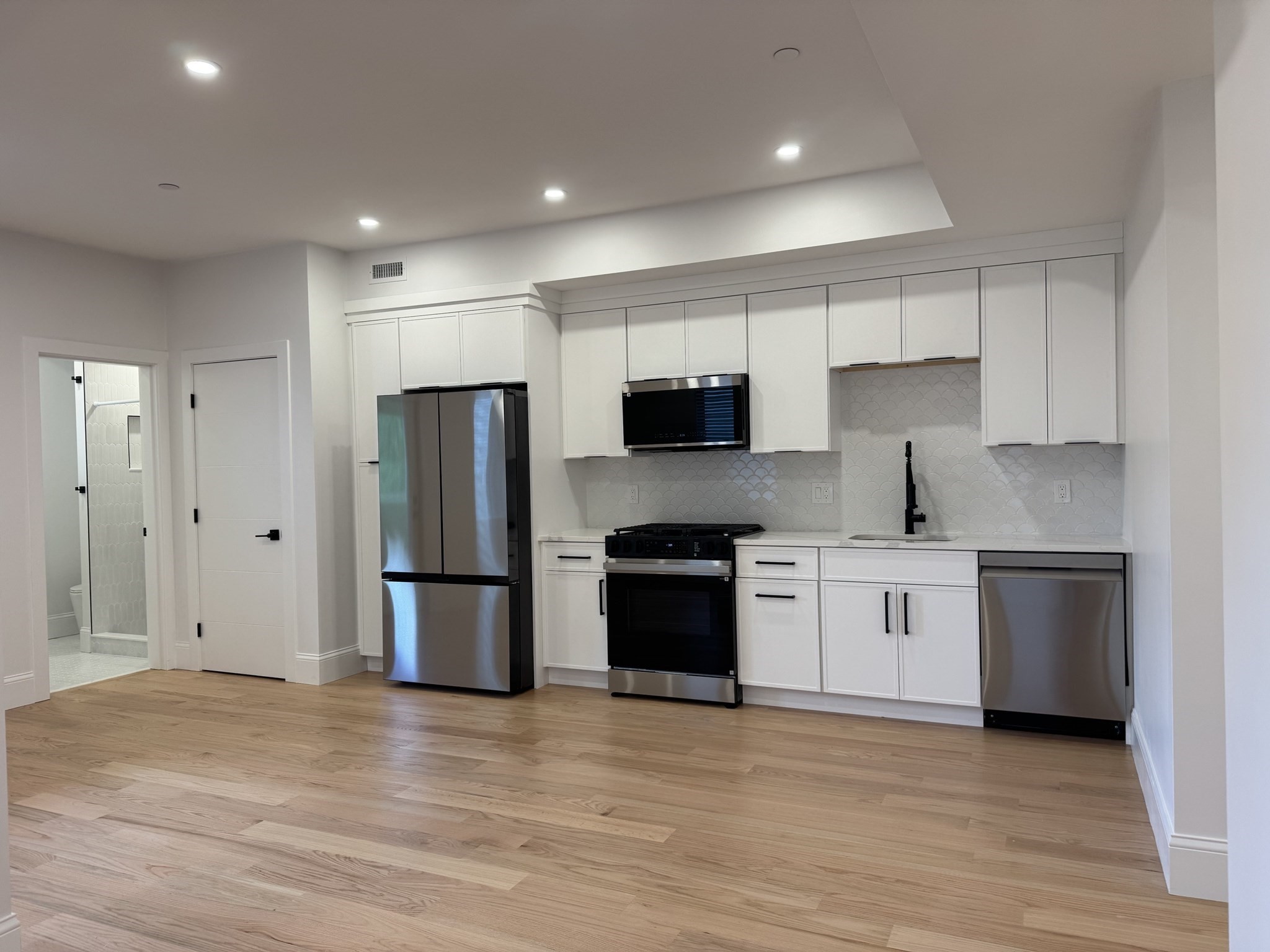 531 Bennington  UNIT 2 Boston Massachusetts United States, for Rent, residential,  , The Edwards Realty Team - Barrett Sotheby's International Realty