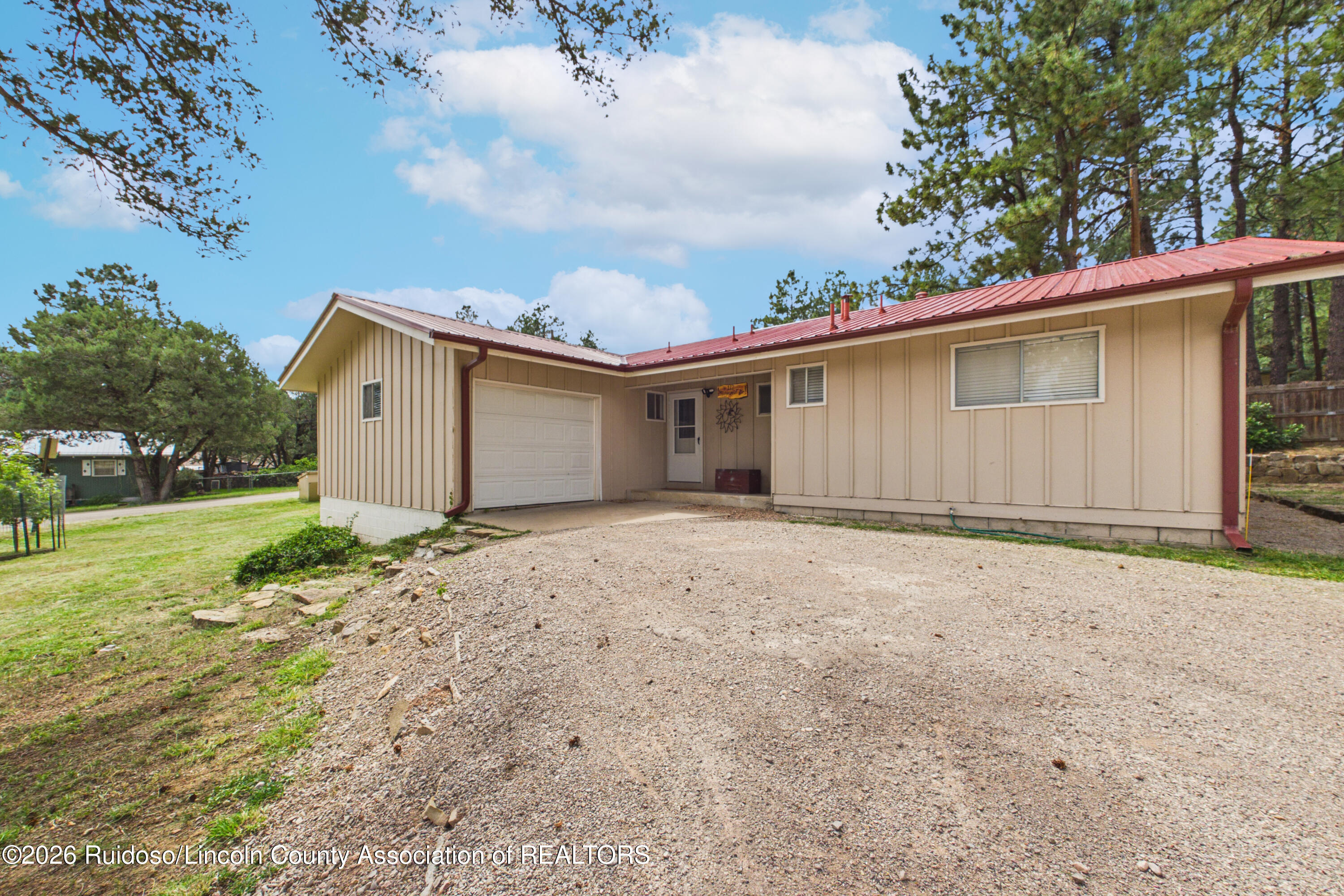 112 Ridgecrest Drive Ruidoso New Mexico United States, for Sale, residential, Mirissa Good, Better Homes & Gardens Real Estate - Steinborn & Associates
