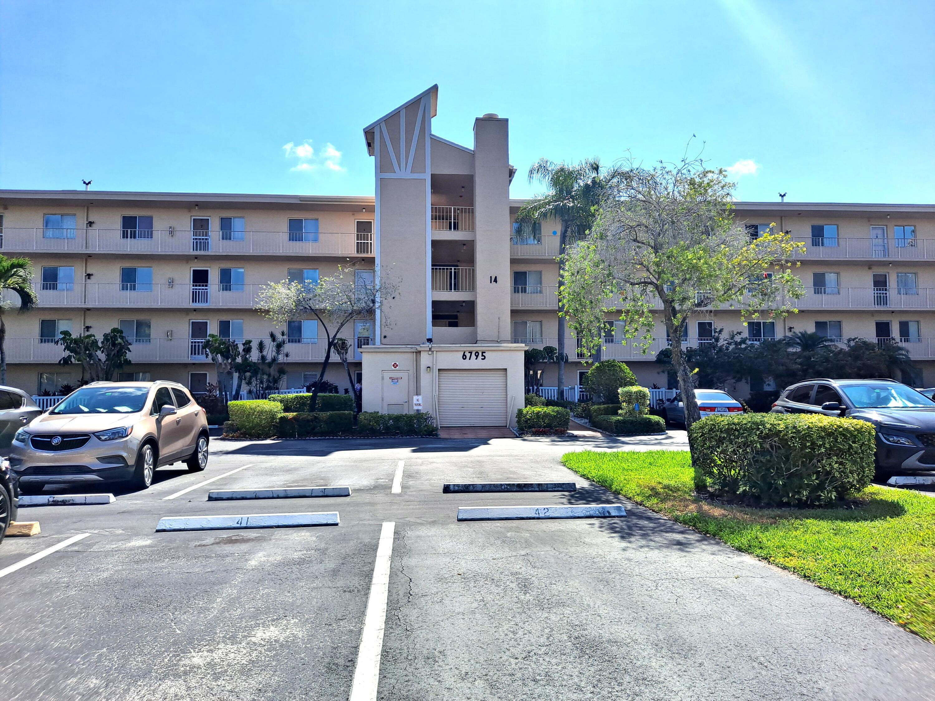 6795 Huntington 405 Lane APT 405 Delray Beach Florida United States, for Rent, residential, Arlene   Toolsie  , Re/Max Direct
