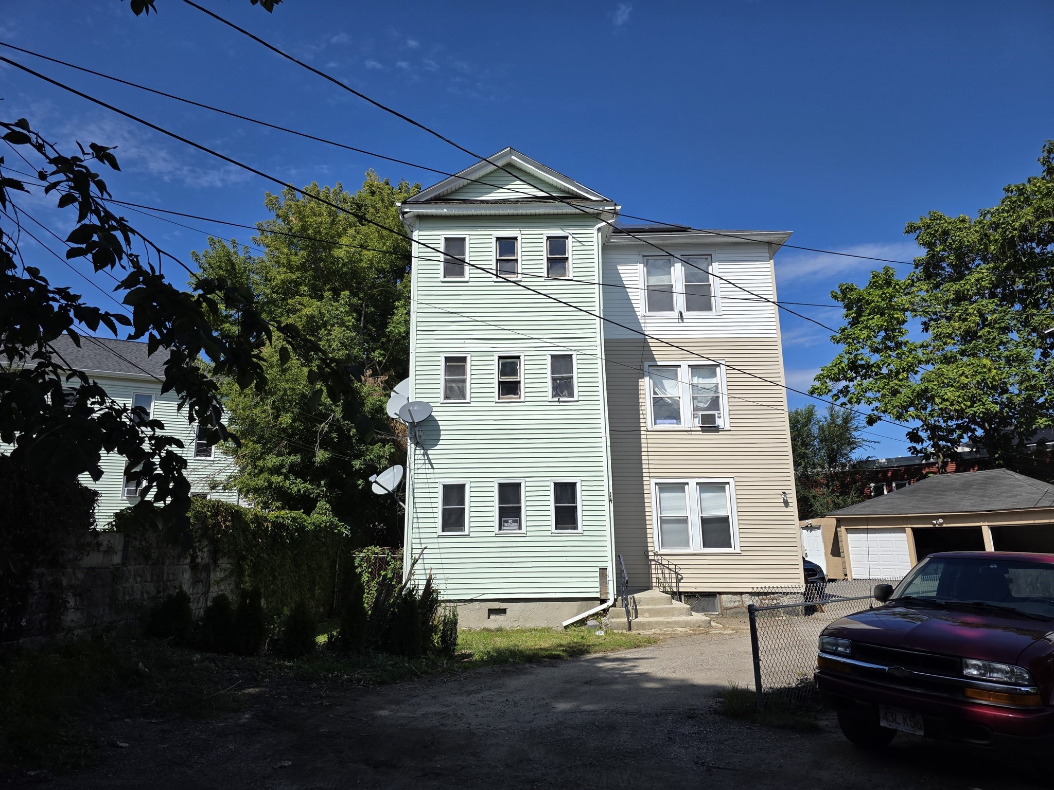 14 Douglas Ct  UNIT 3rd FL Worcester Massachusetts United States, for Rent, residential,  , Media Realty Group Inc.