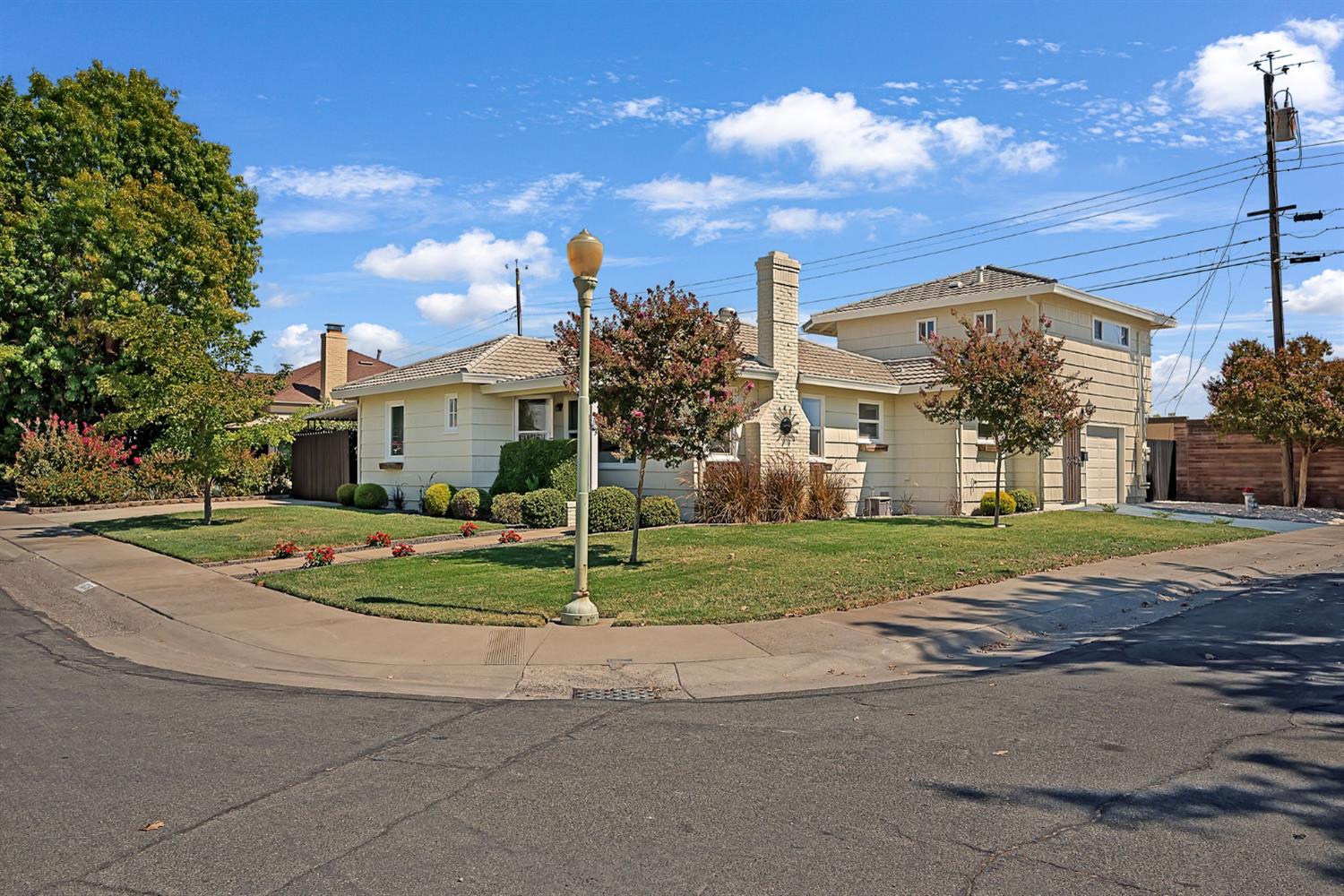 1619 55th Street Sacramento California United States, for Sale, residential,  , Royalty Property Management & Realty