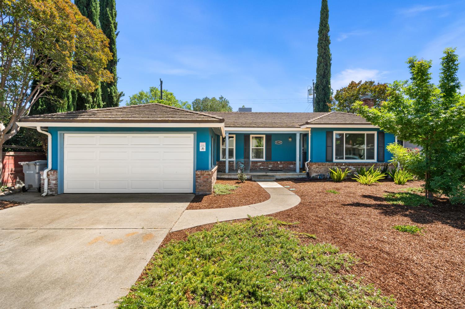 5342 6th Avenue Sacramento California United States, for Sale, residential, , Royalty Property Management & Realty