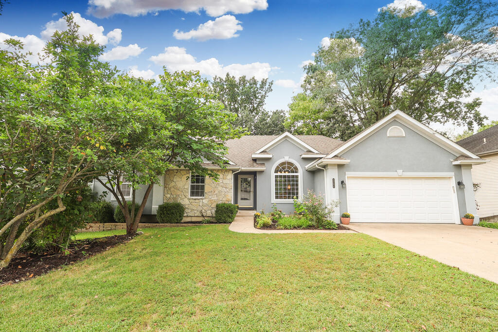 3704 Chinkapin Ct Columbia Missouri United States, for Sale, residential,  , CENTURY 21 McKeown & Associates, Inc.