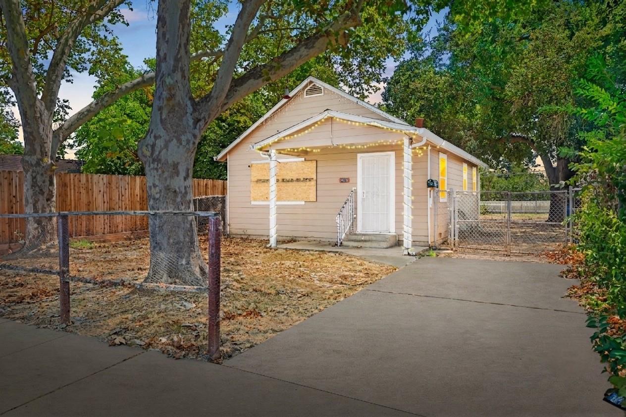 3824 25th Avenue Sacramento California United States, for Sale, residential,  , SacHomes Realty Group