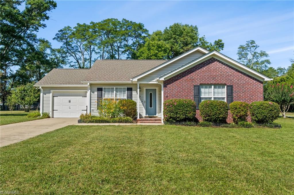 3803 Mulberry Lane High Point North Carolina United States, for Sale, residential, J.C. Grose, Triad Home and Land Co.